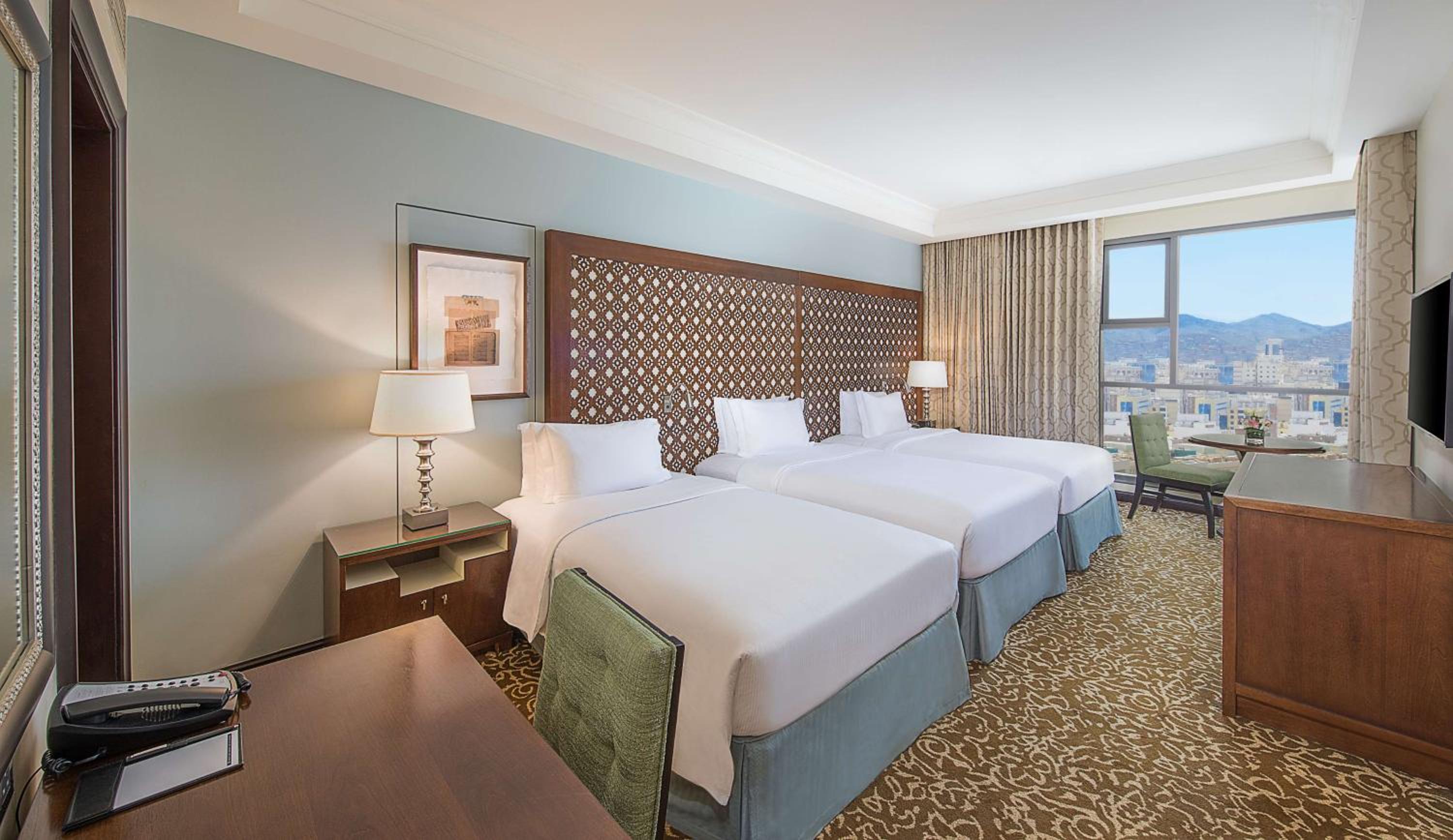 Triple Room with City View - Photo 4