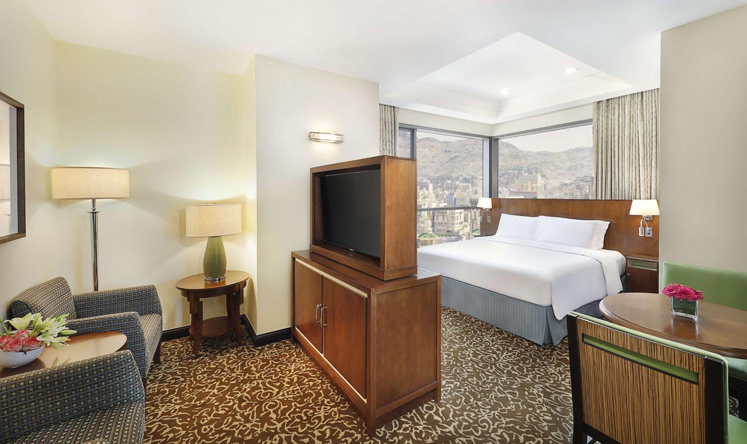 Panorama Suite With Kaaba View
