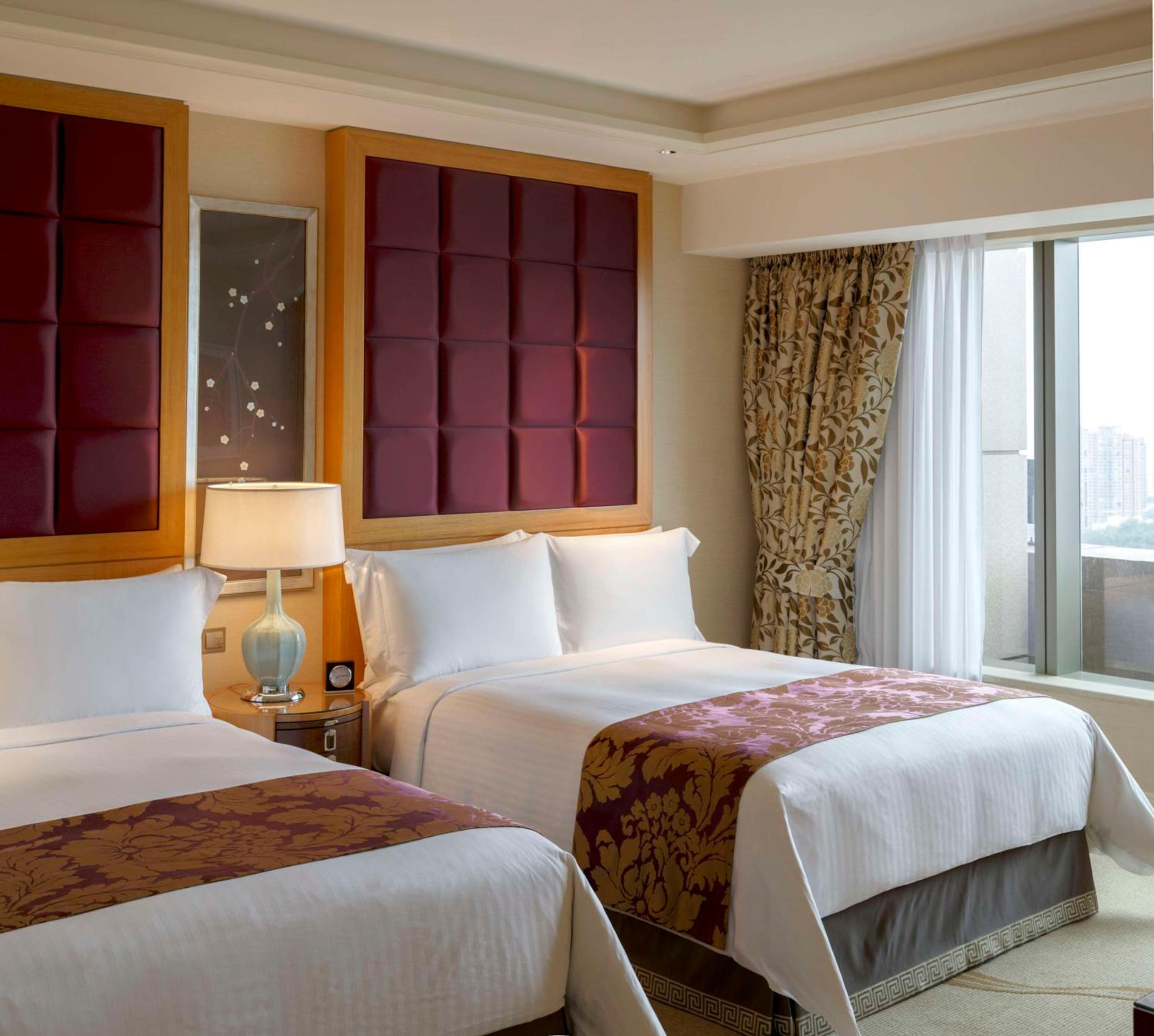Deluxe Suite with Two Queen Beds
