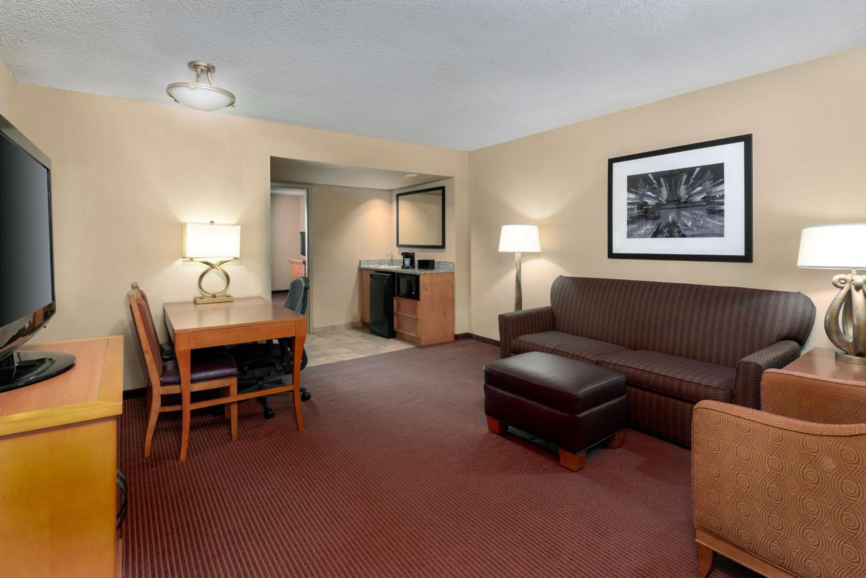 Two-Room King Suite - Non-Smoking - Photo 1
