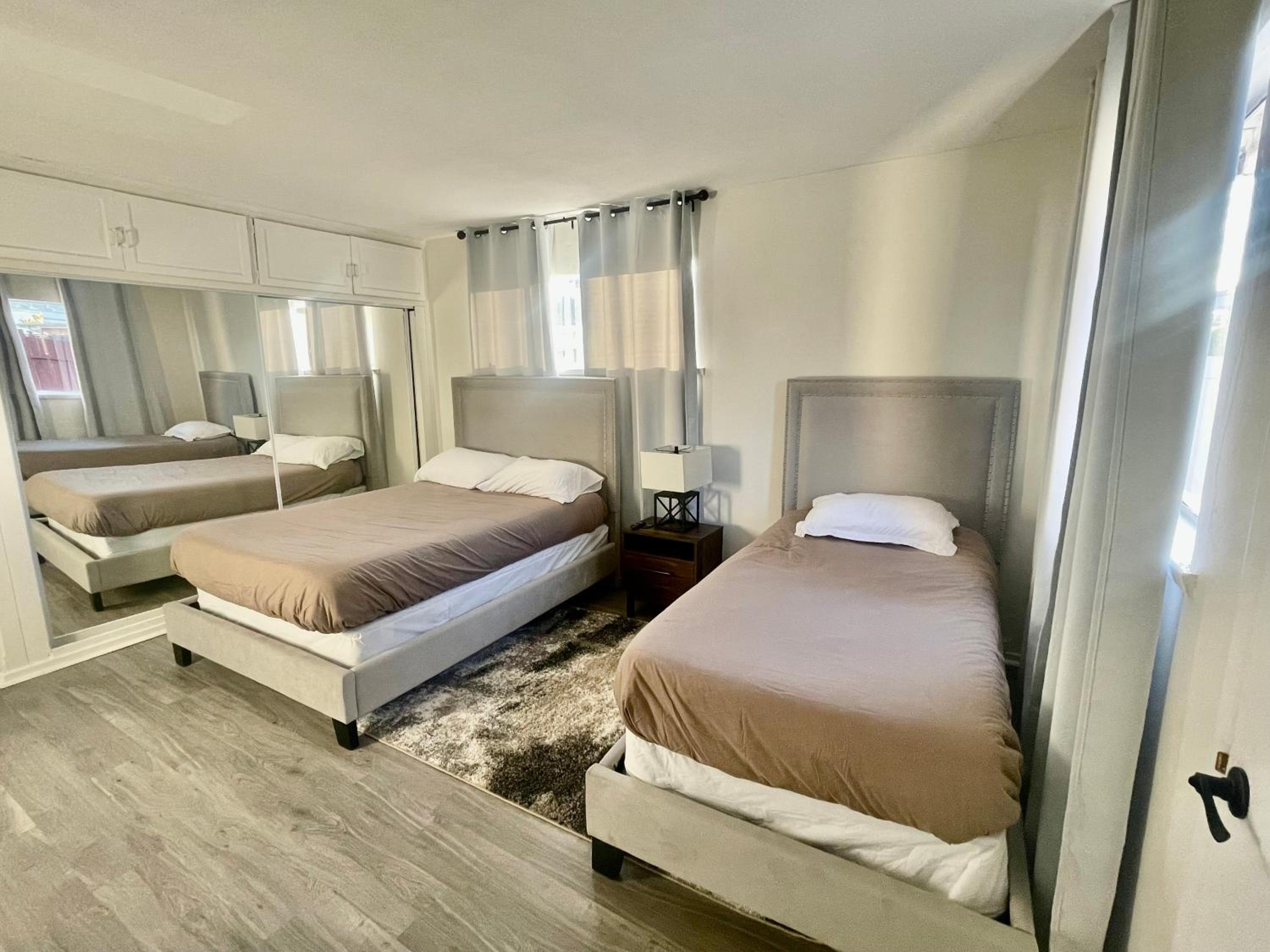 Three-Bedroom Villa photo 1