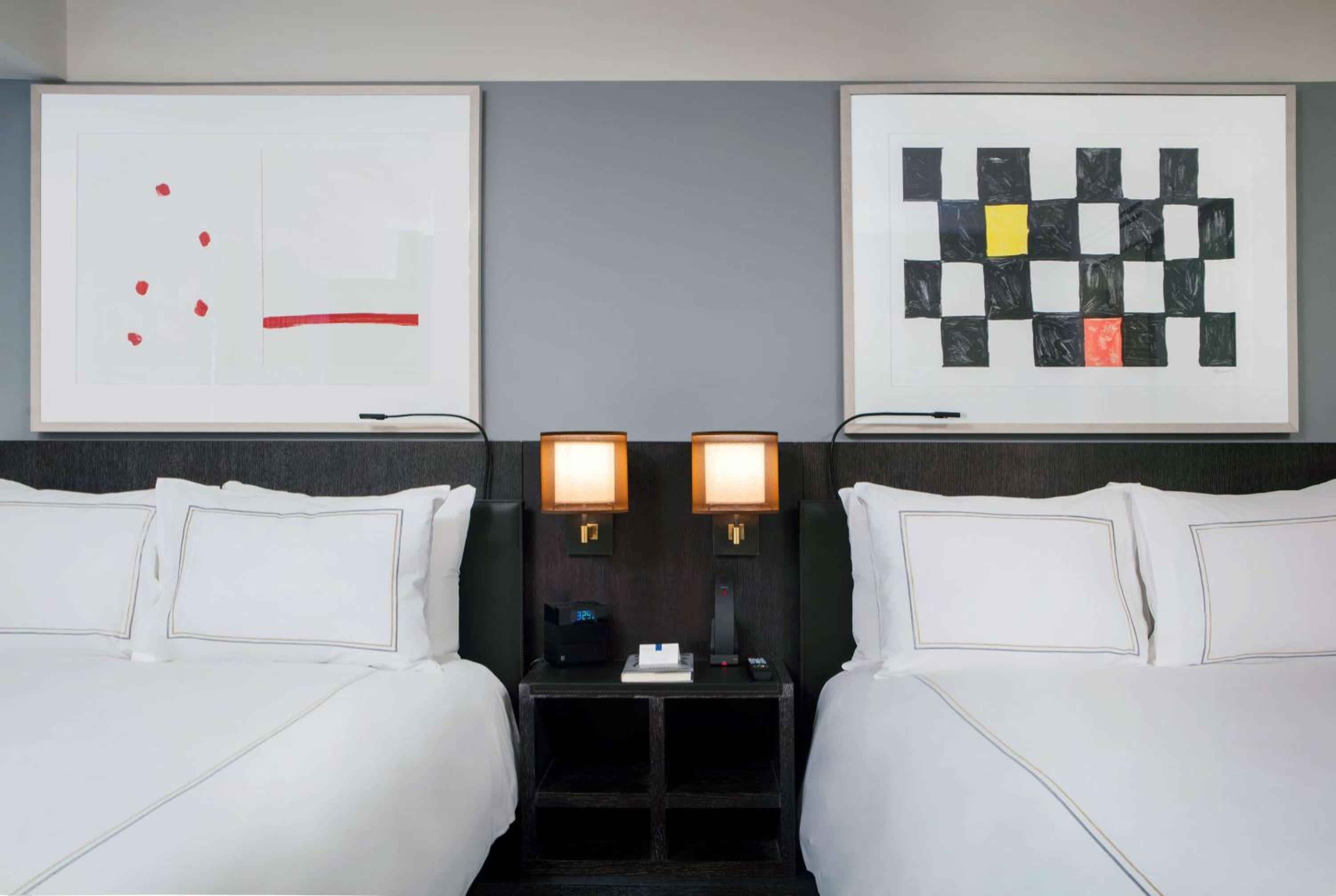 Deluxe Suite with Two Double Beds and Roll-in Shower - Mobility Access