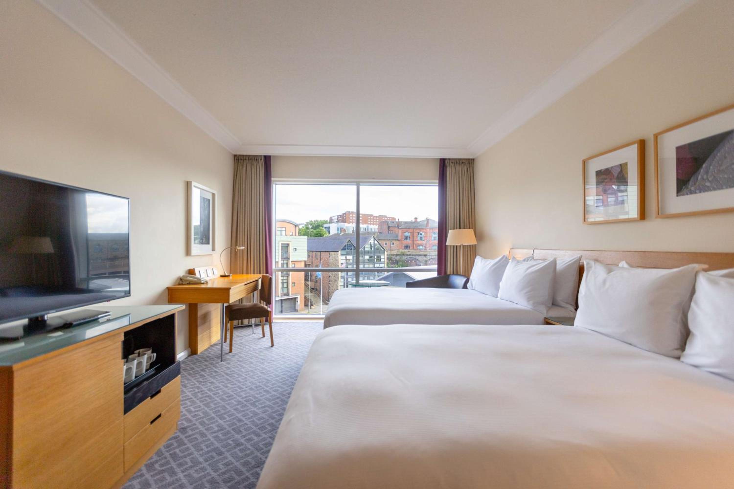Family Room with Two Double Beds - View photo 2