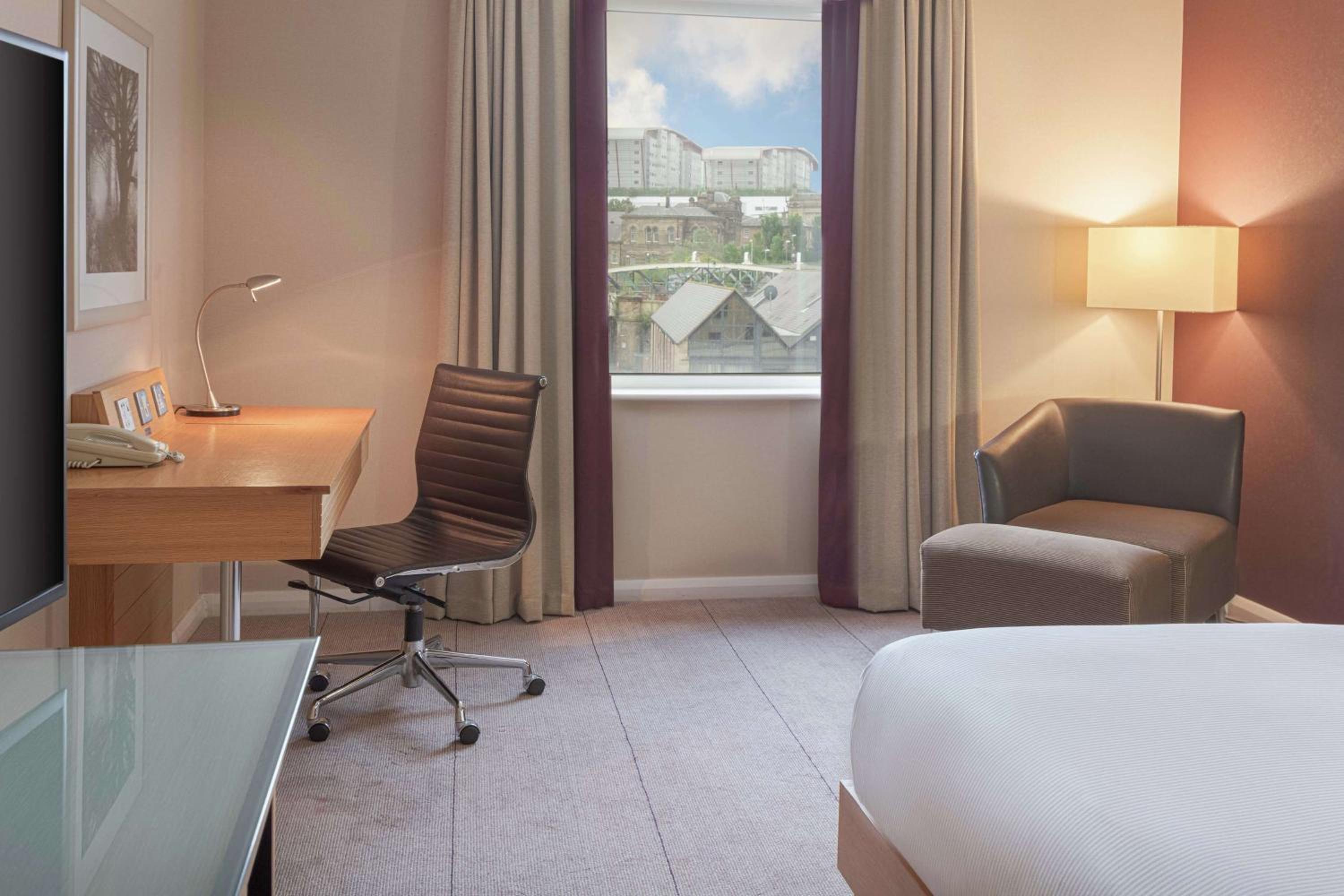 Executive Double Room - Mobility Accessible photo 1