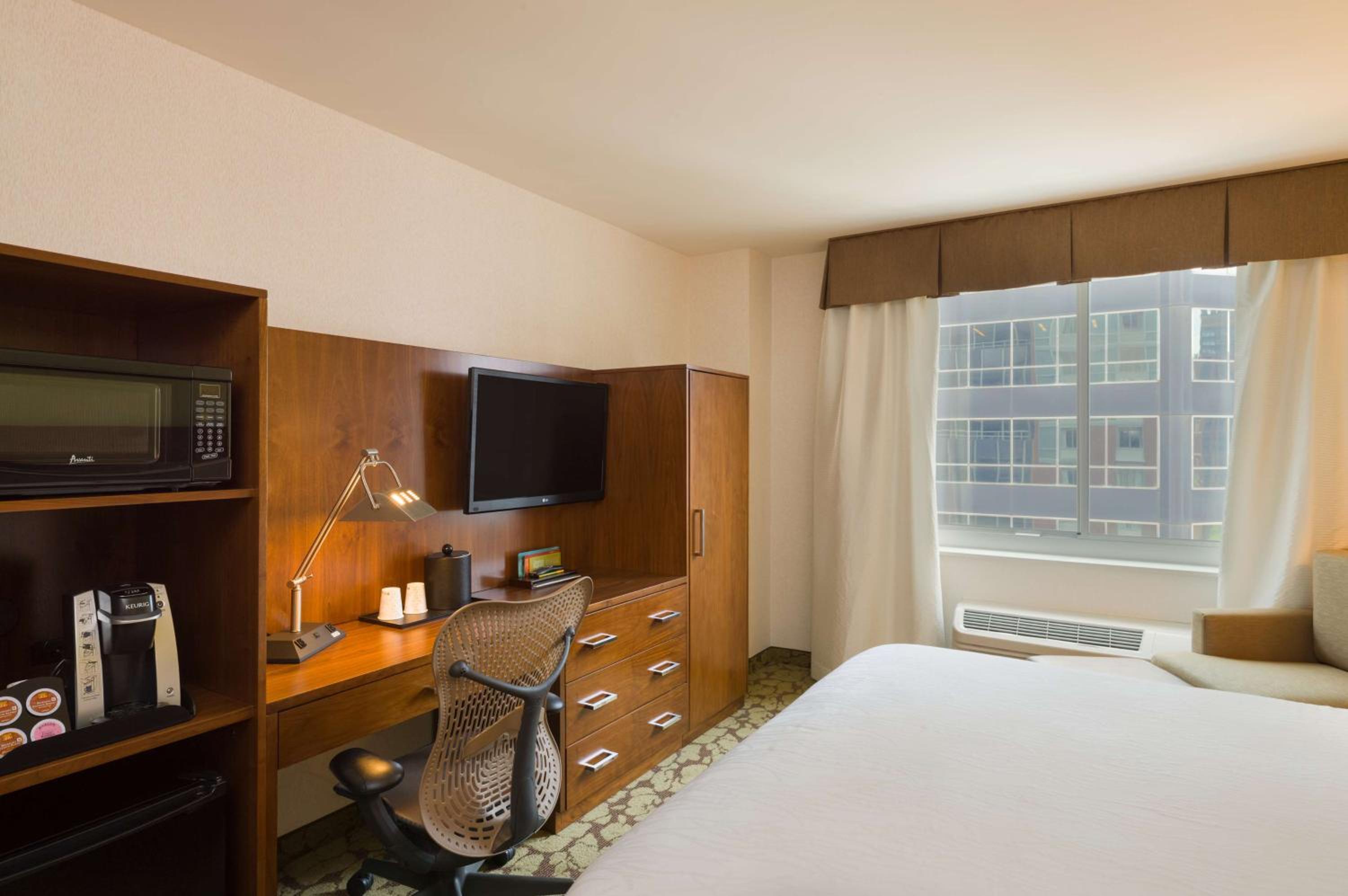 King Room with City View