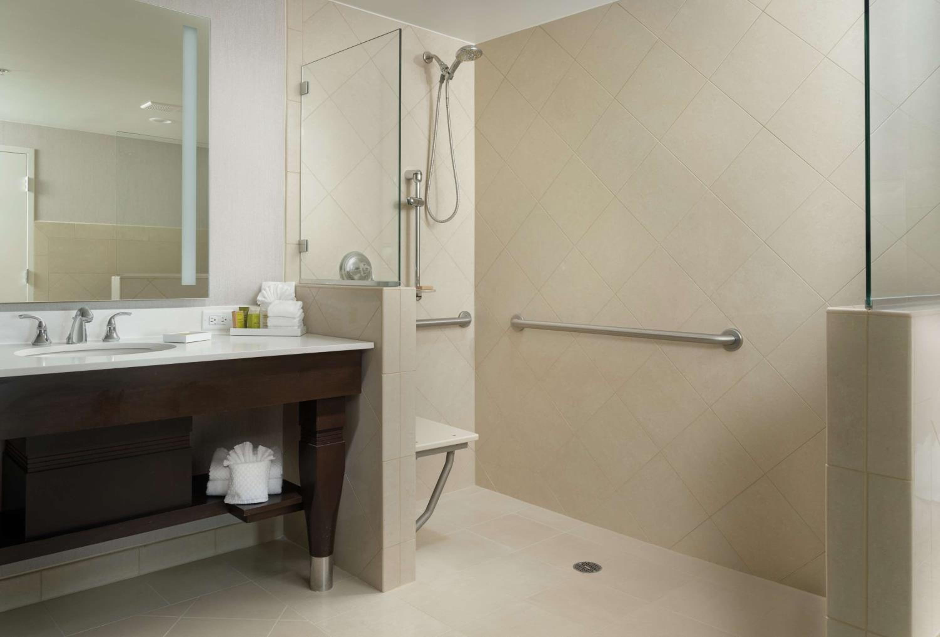 Junior King Suite with Roll-In Shower - Mobility Accessible