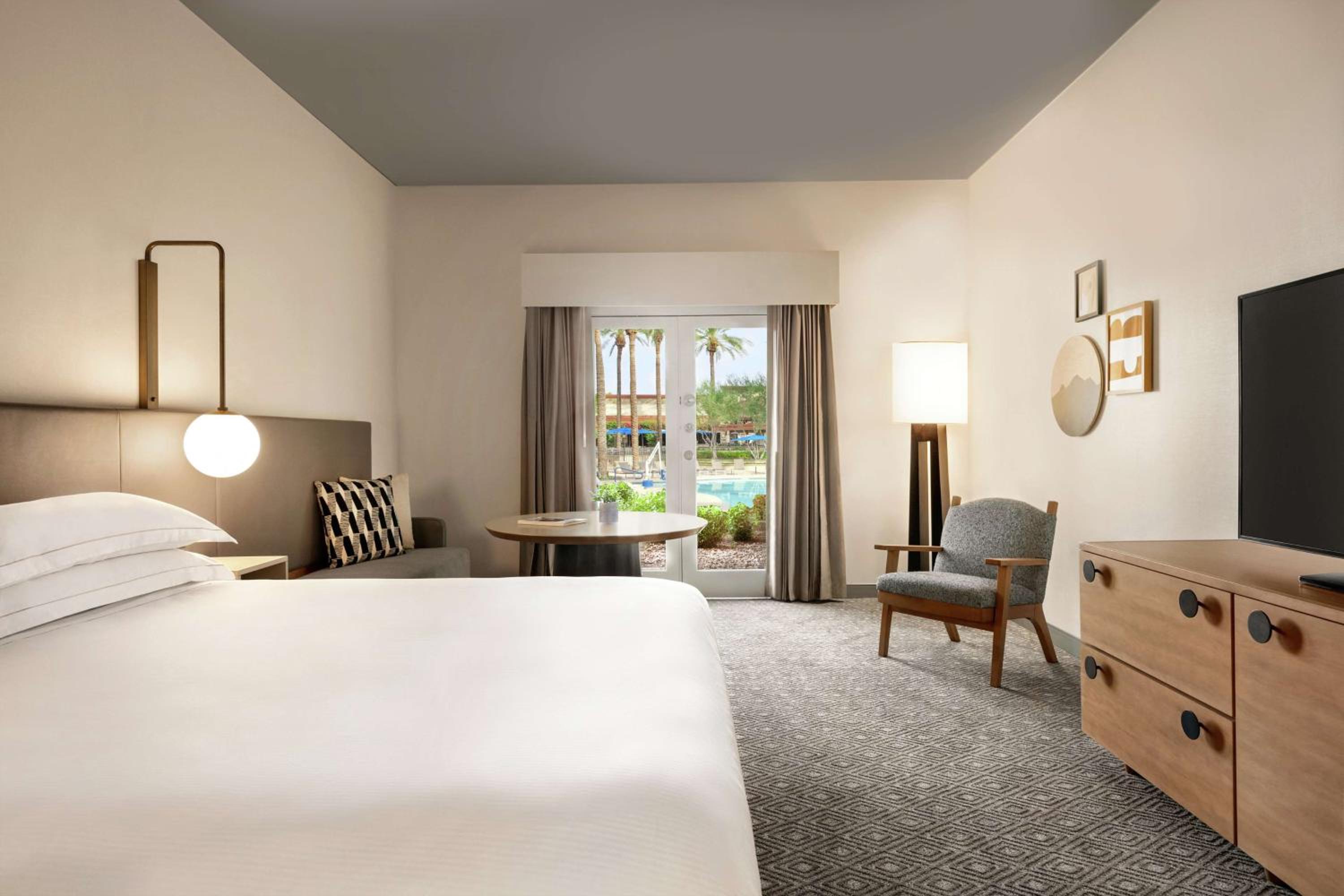 King Room with Pool View - First Floor - Photo 1