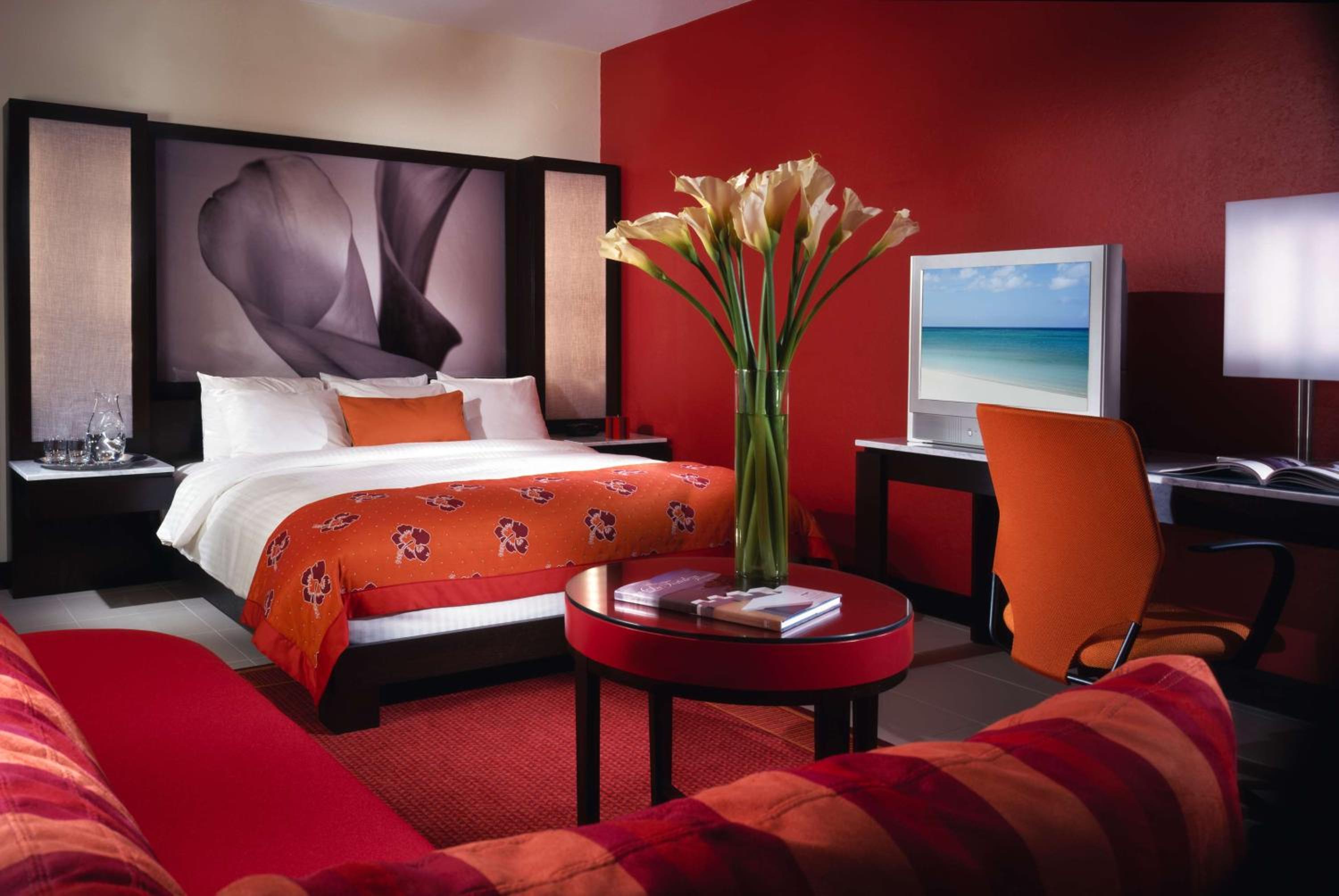 Deluxe King Room - Photo 3
