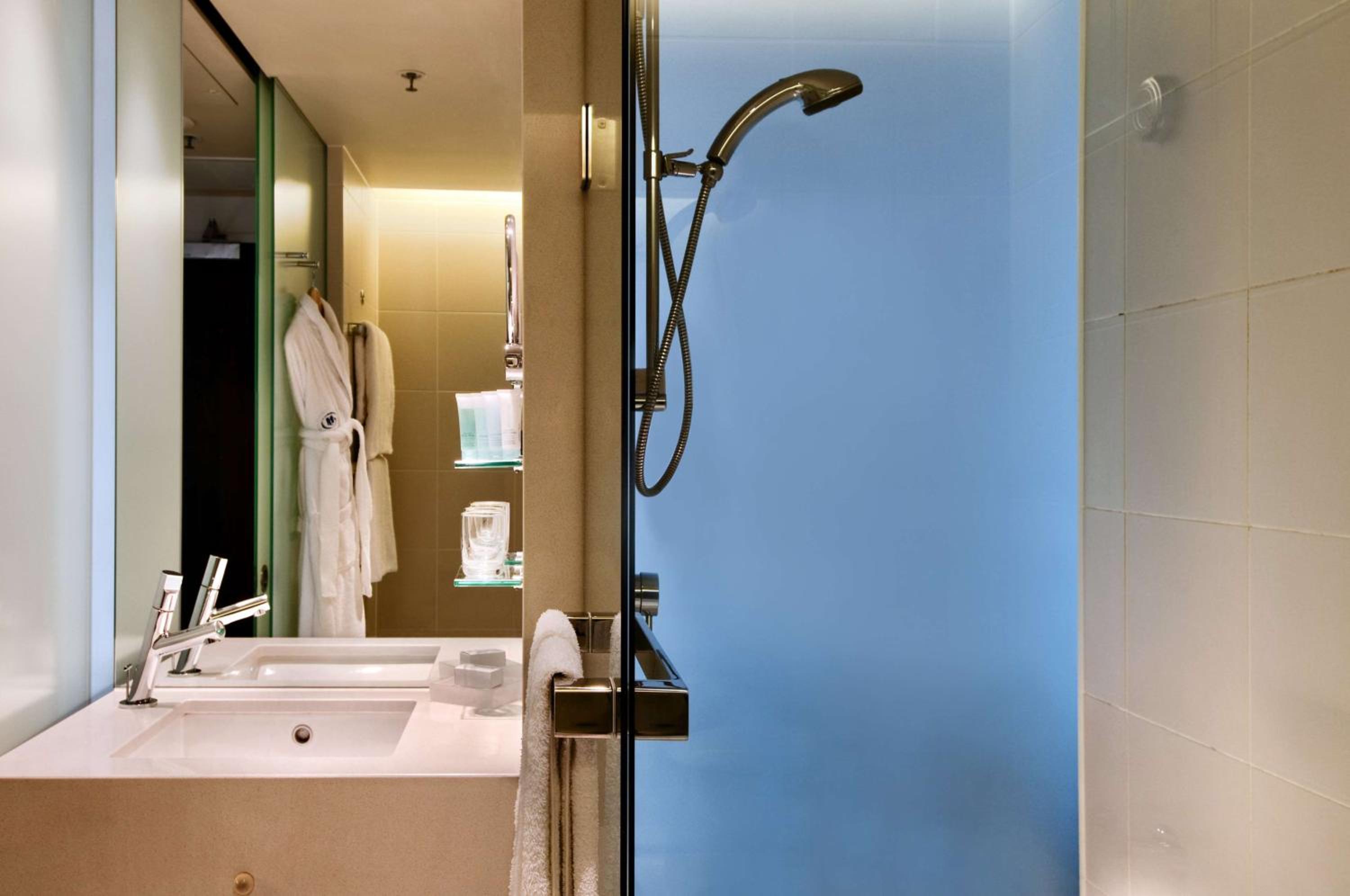 Suite with City View