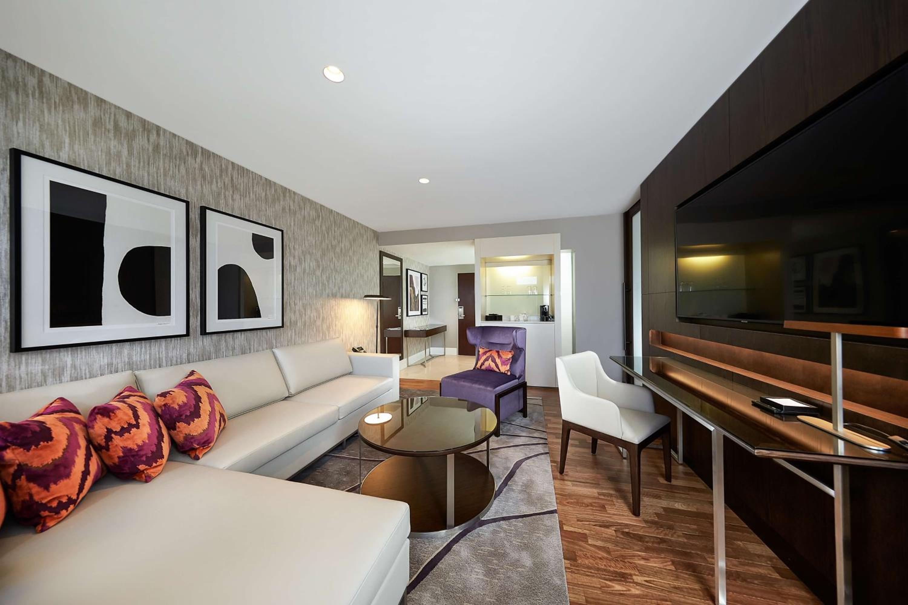 Suite with City View