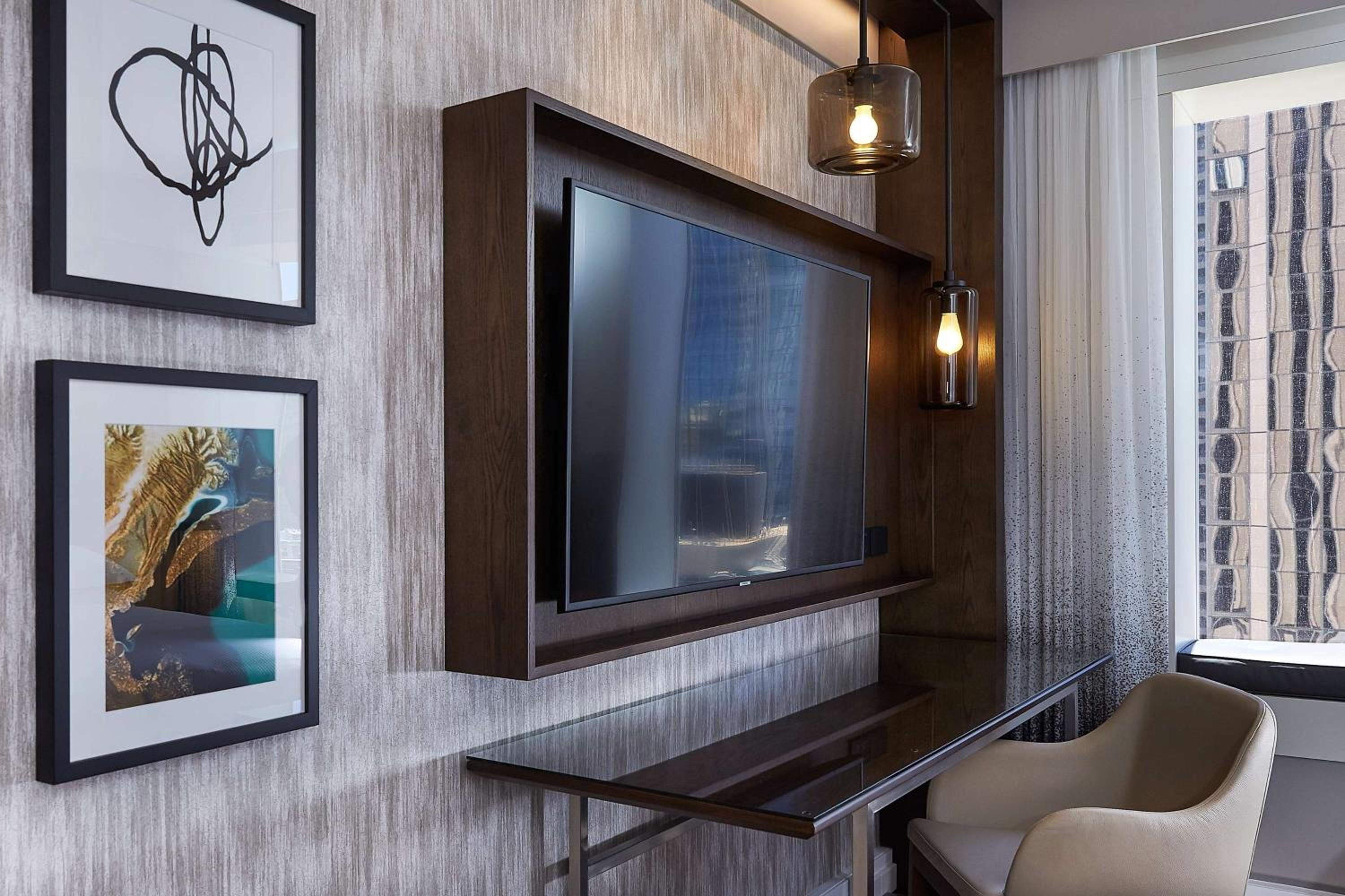Deluxe with One Twin Bed and 2 Adults Occupancy (Non Smoking) - Photo 2