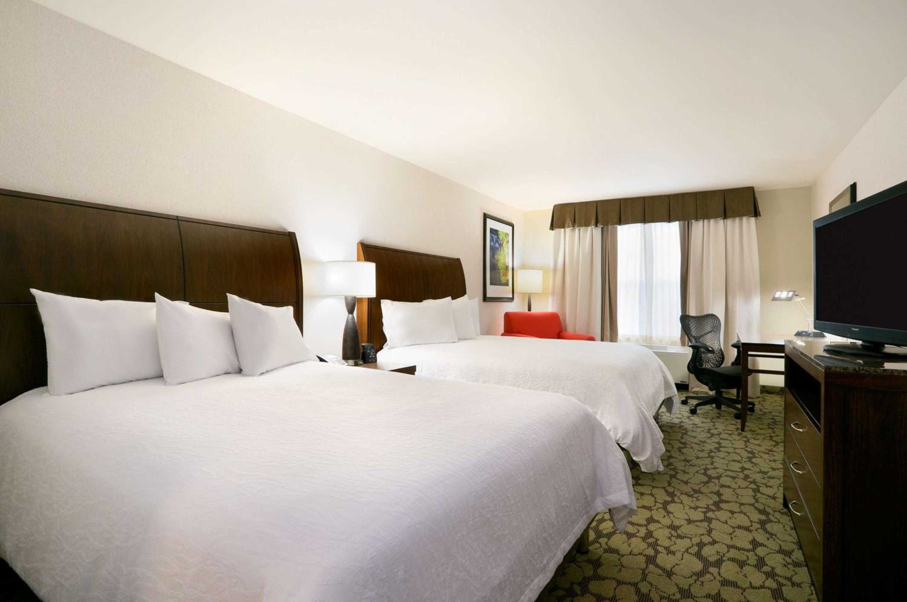 Queen Room with Two Queen Beds - Photo 1