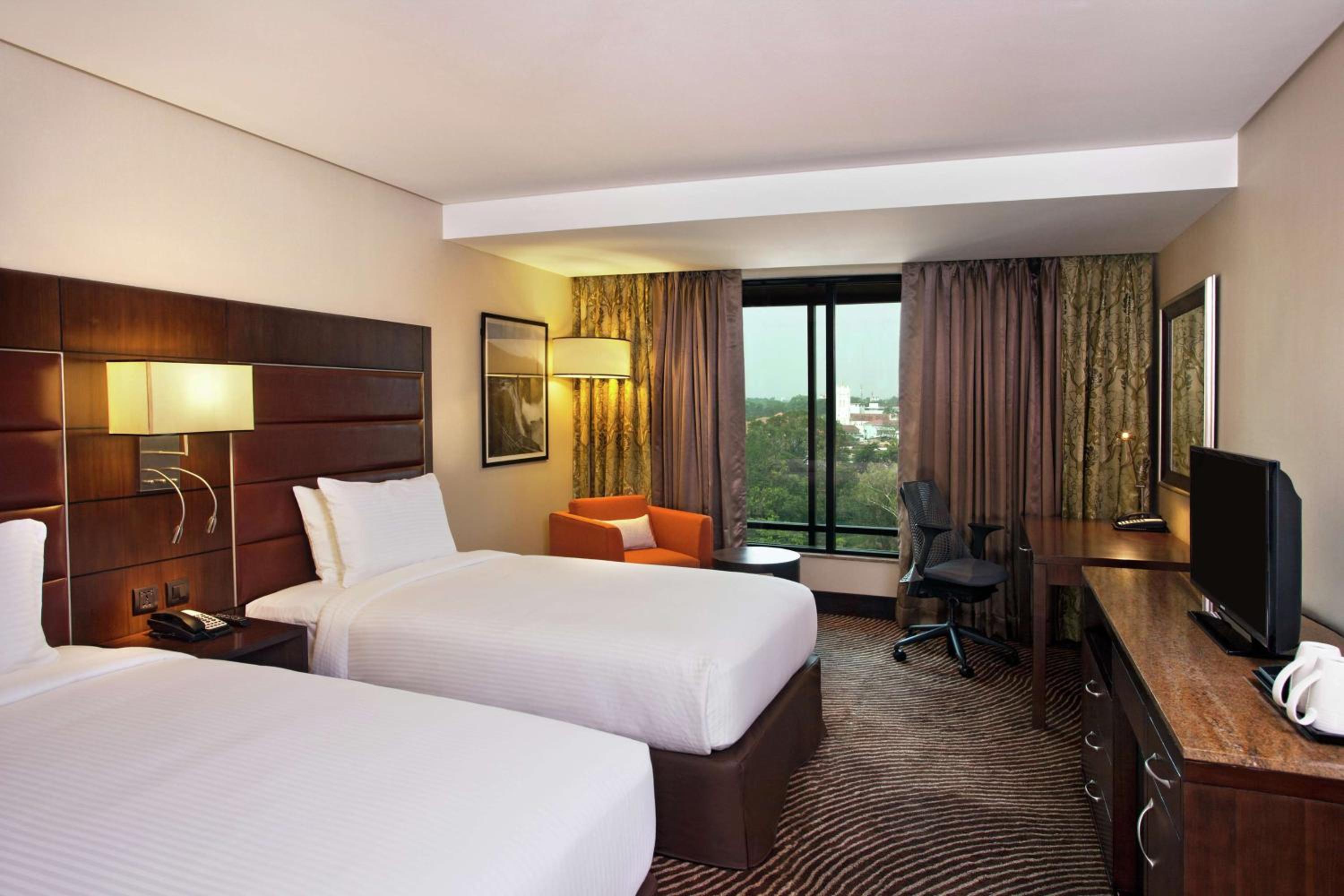 Deluxe Twin Room - Photo 4