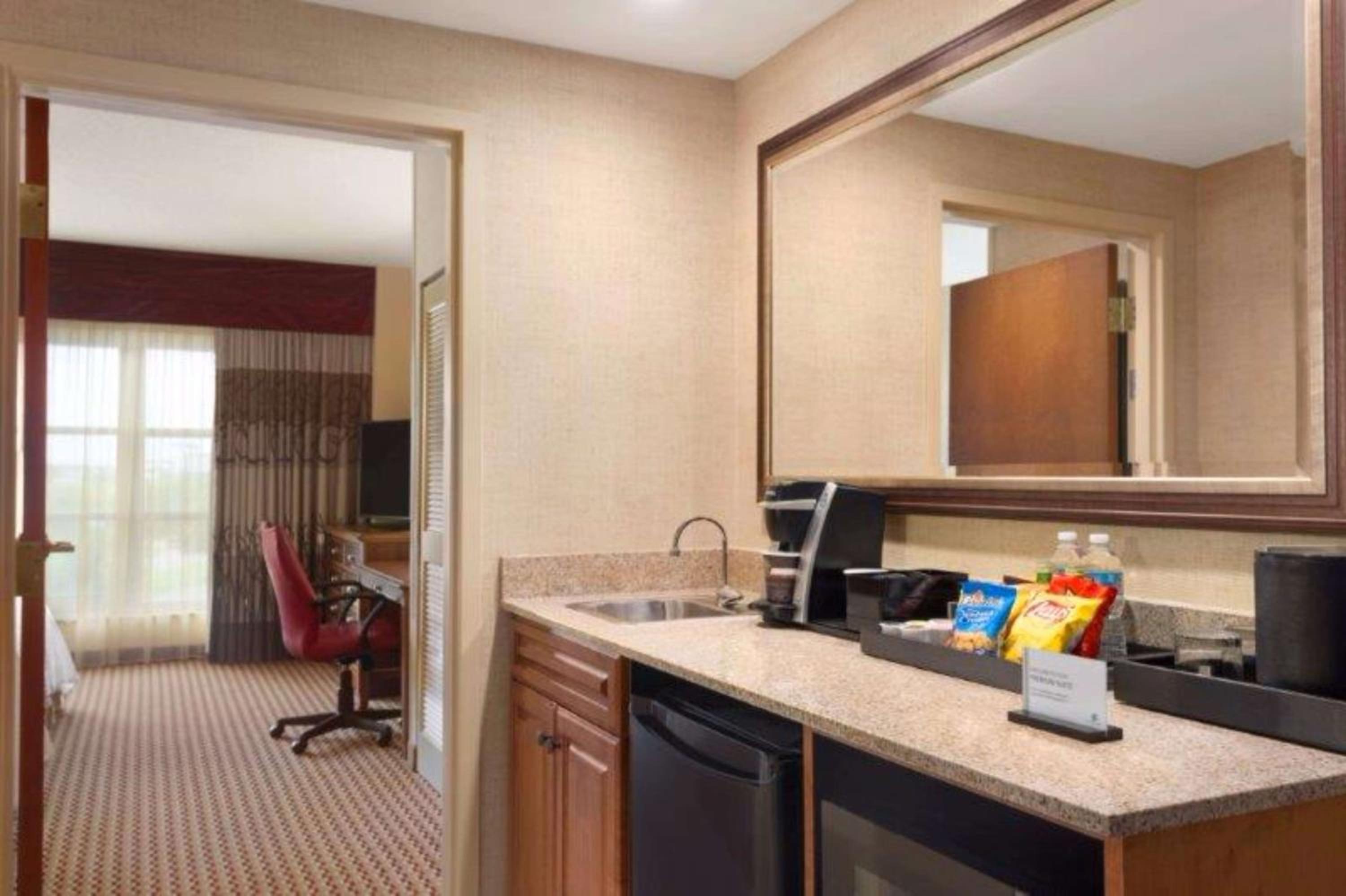 Two-Bedroom Corner King Suite - Spa Tower - Photo 1