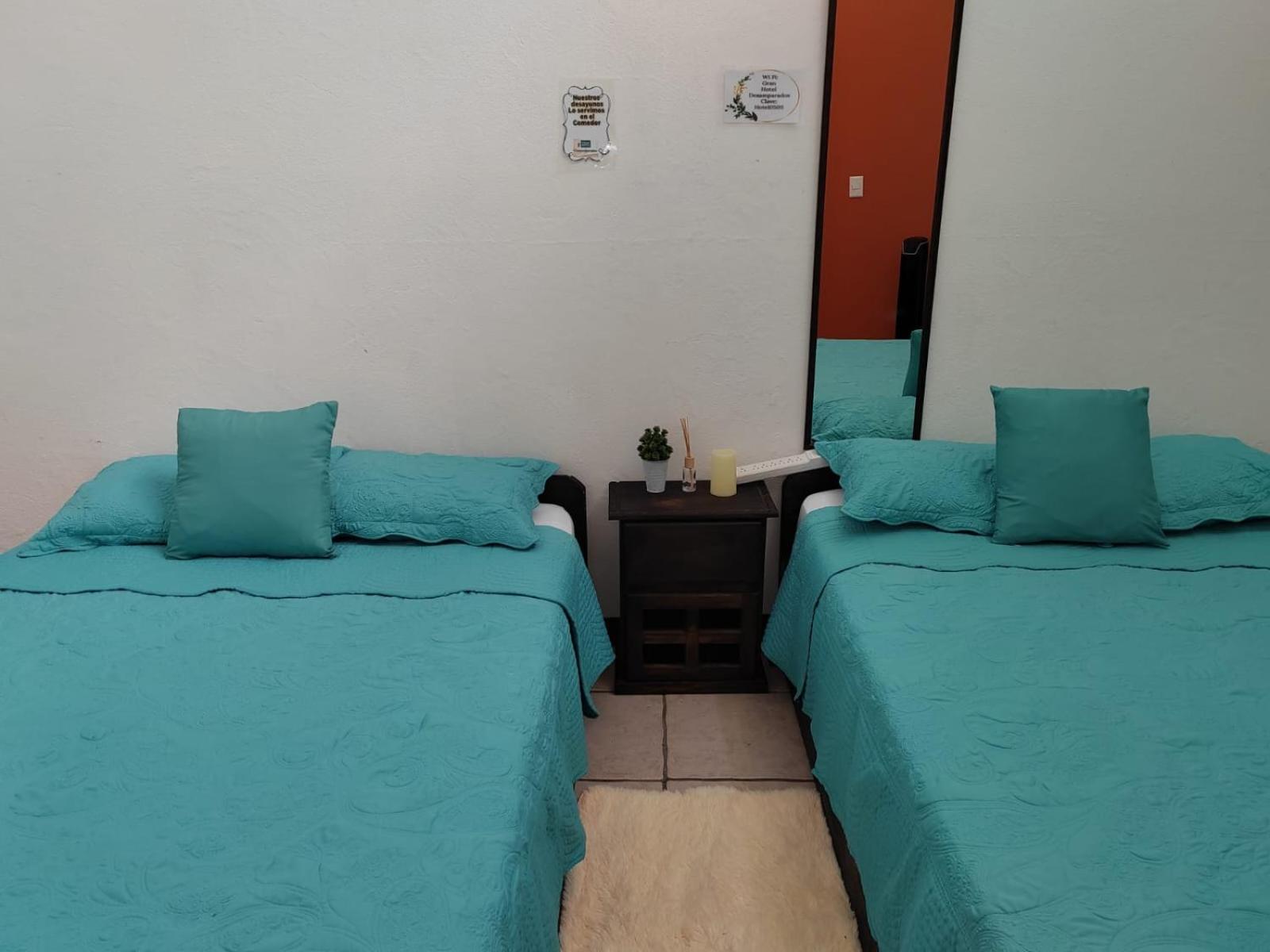 Double Room with Private Bathroom photo 3