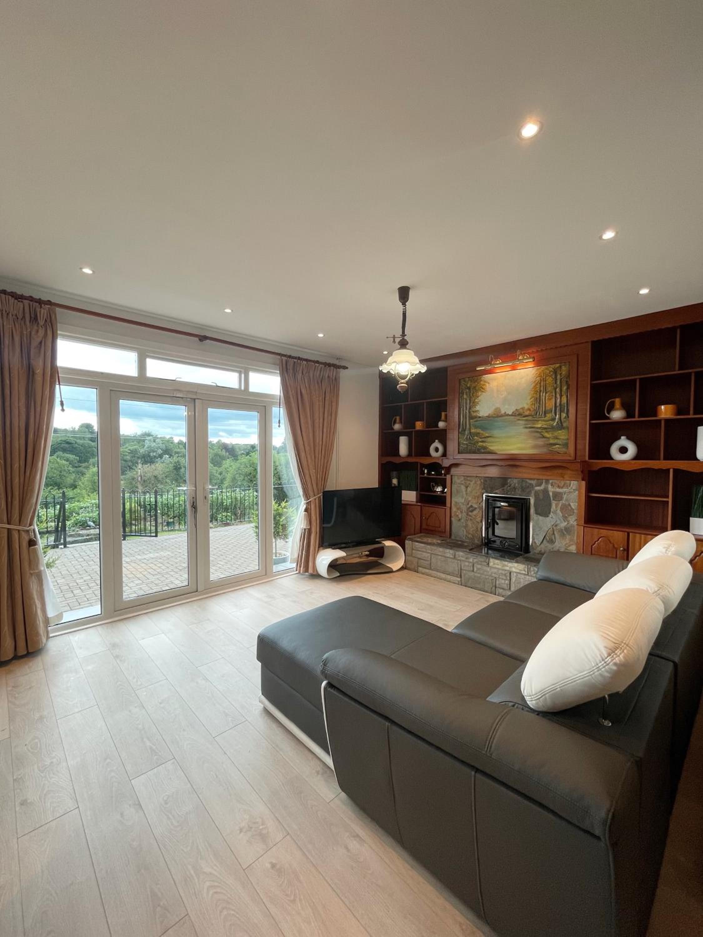 Three-Bedroom House photo 1