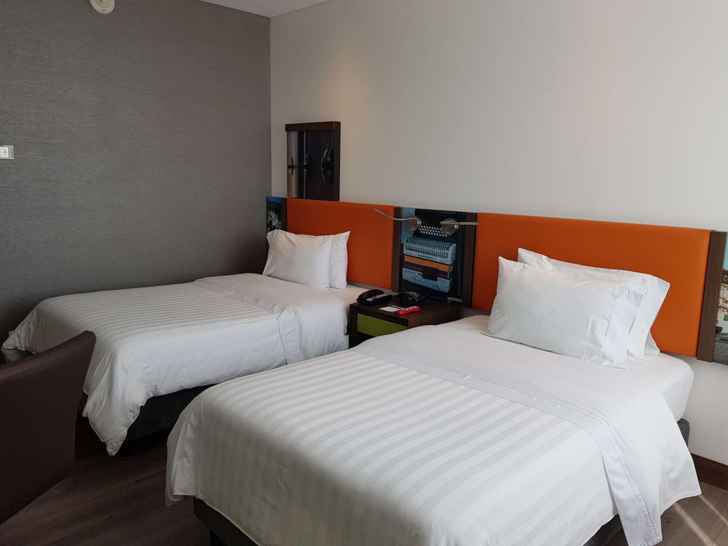 Standard Double Room with Two Semi-Double Beds photo 1