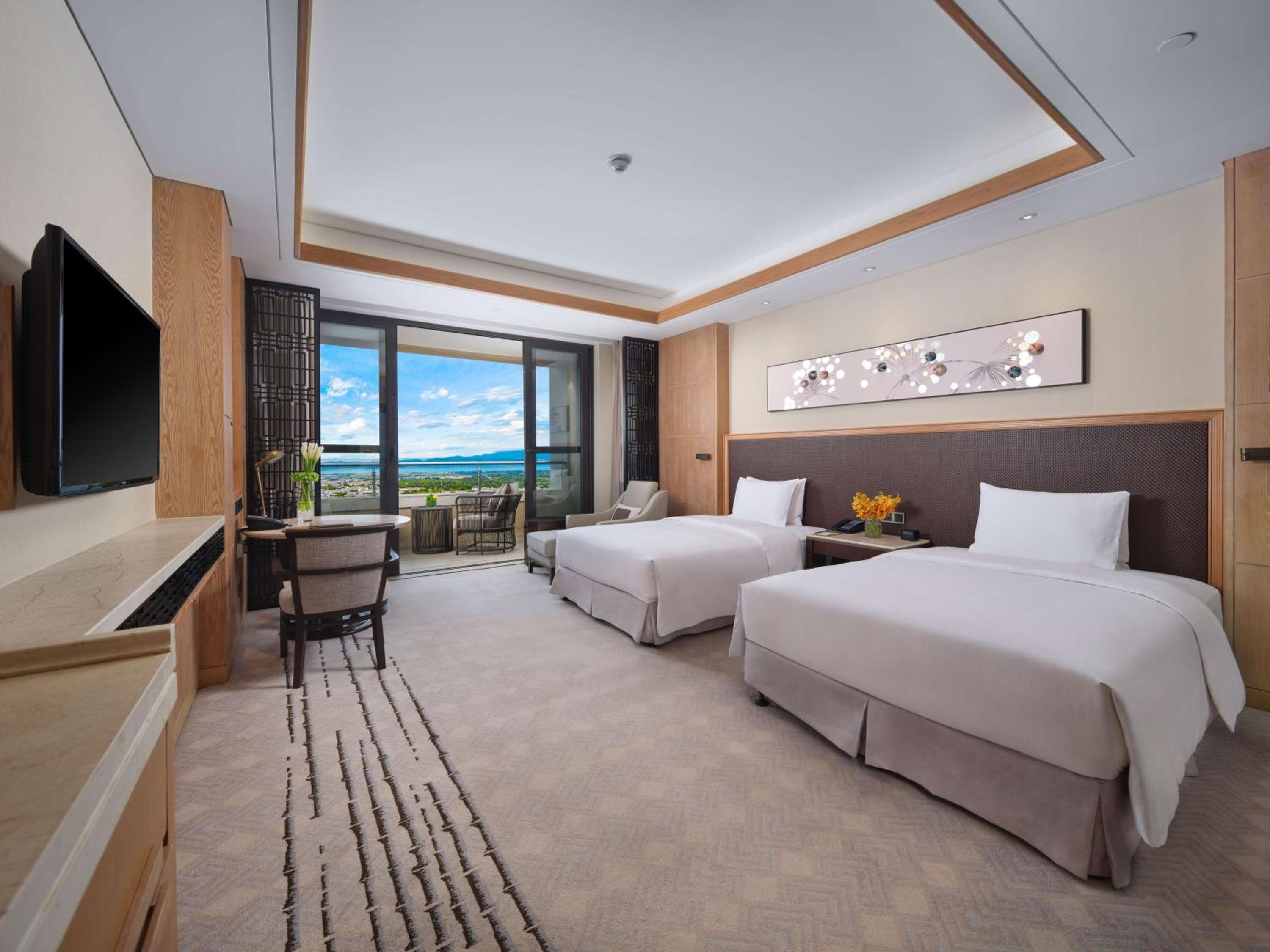 Deluxe Twin Room with Lake View