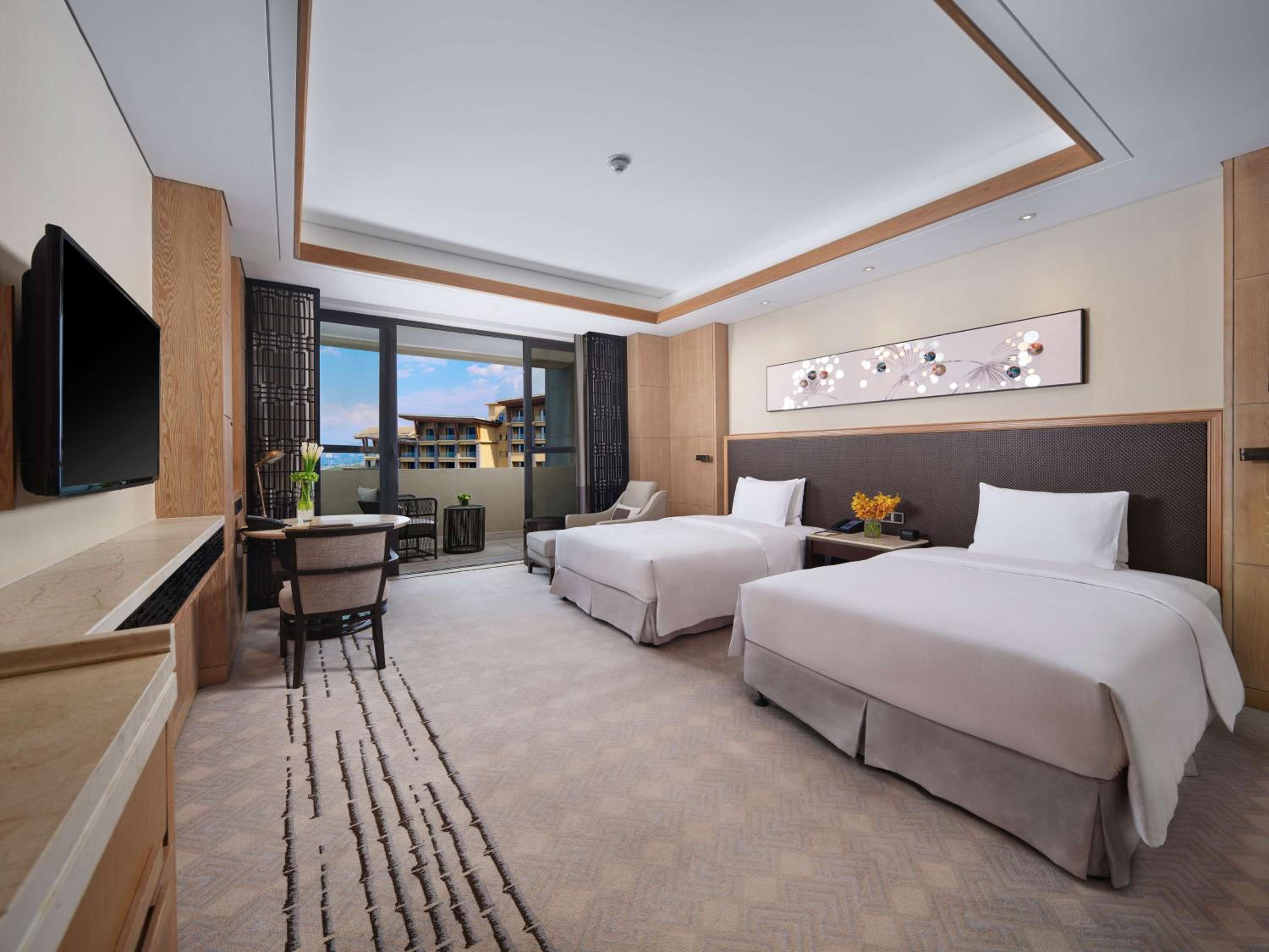 Executive Twin Room with Lake View
