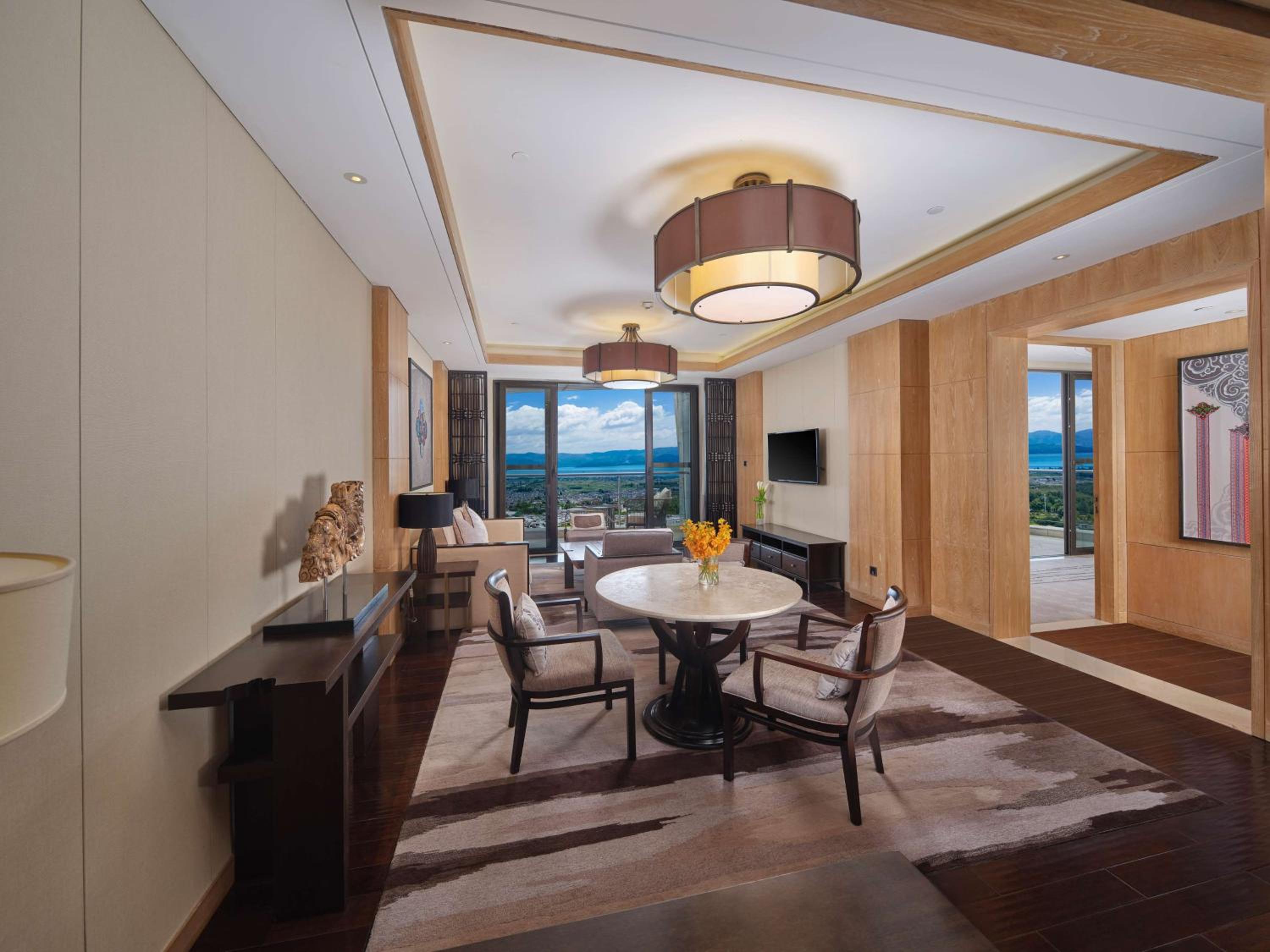 King Suite
