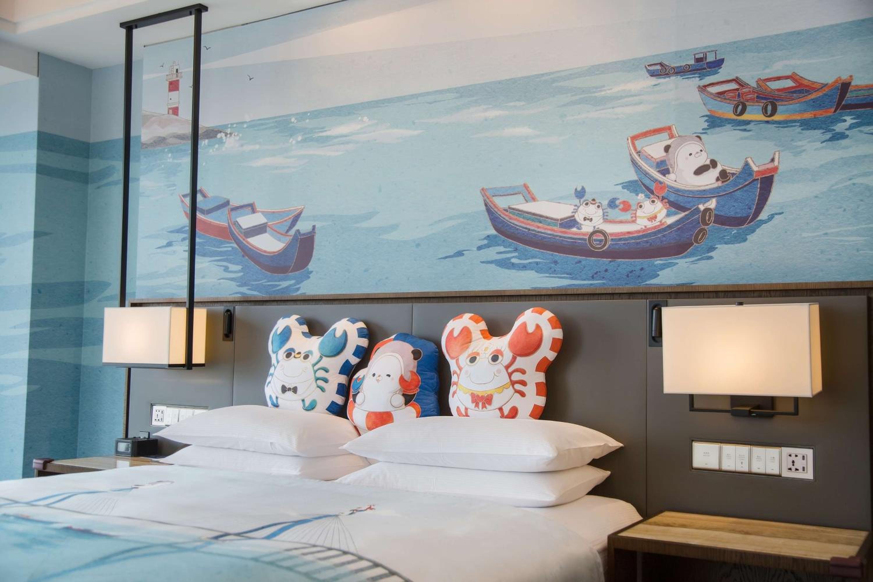 Family Room with Crab There and Sea View photo 2