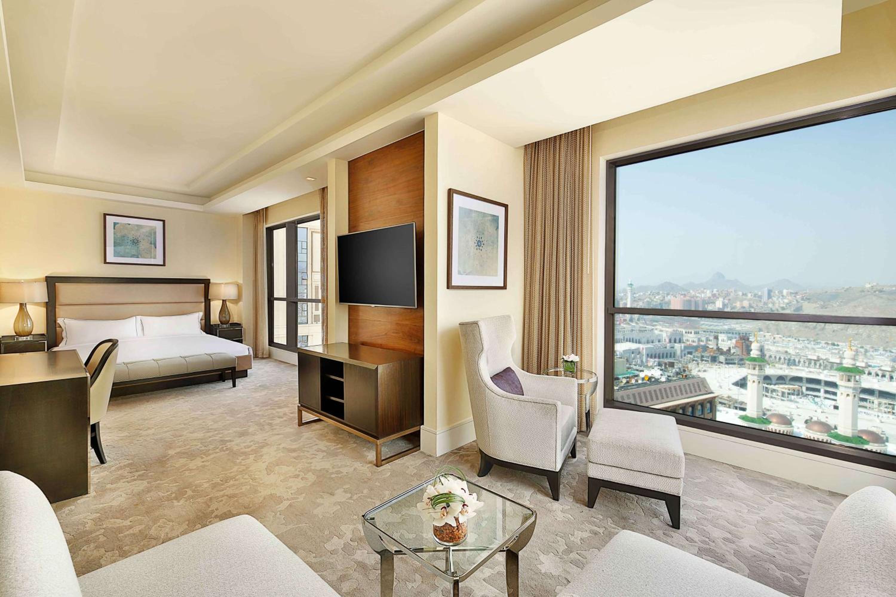 Royal Suite with Partial Kaaba View