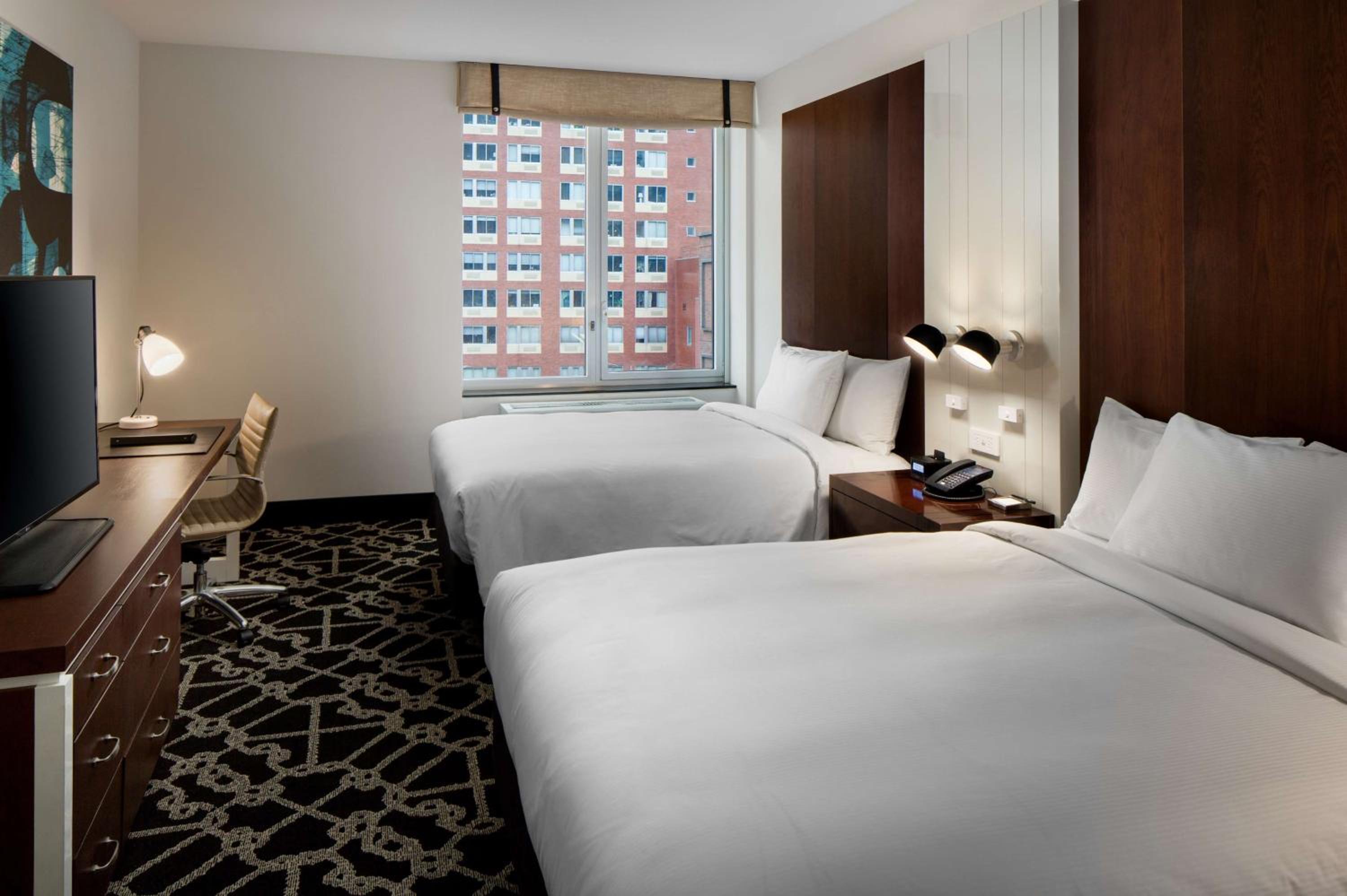 Queen Room with Two Queen Beds - Mobility Access photo 3