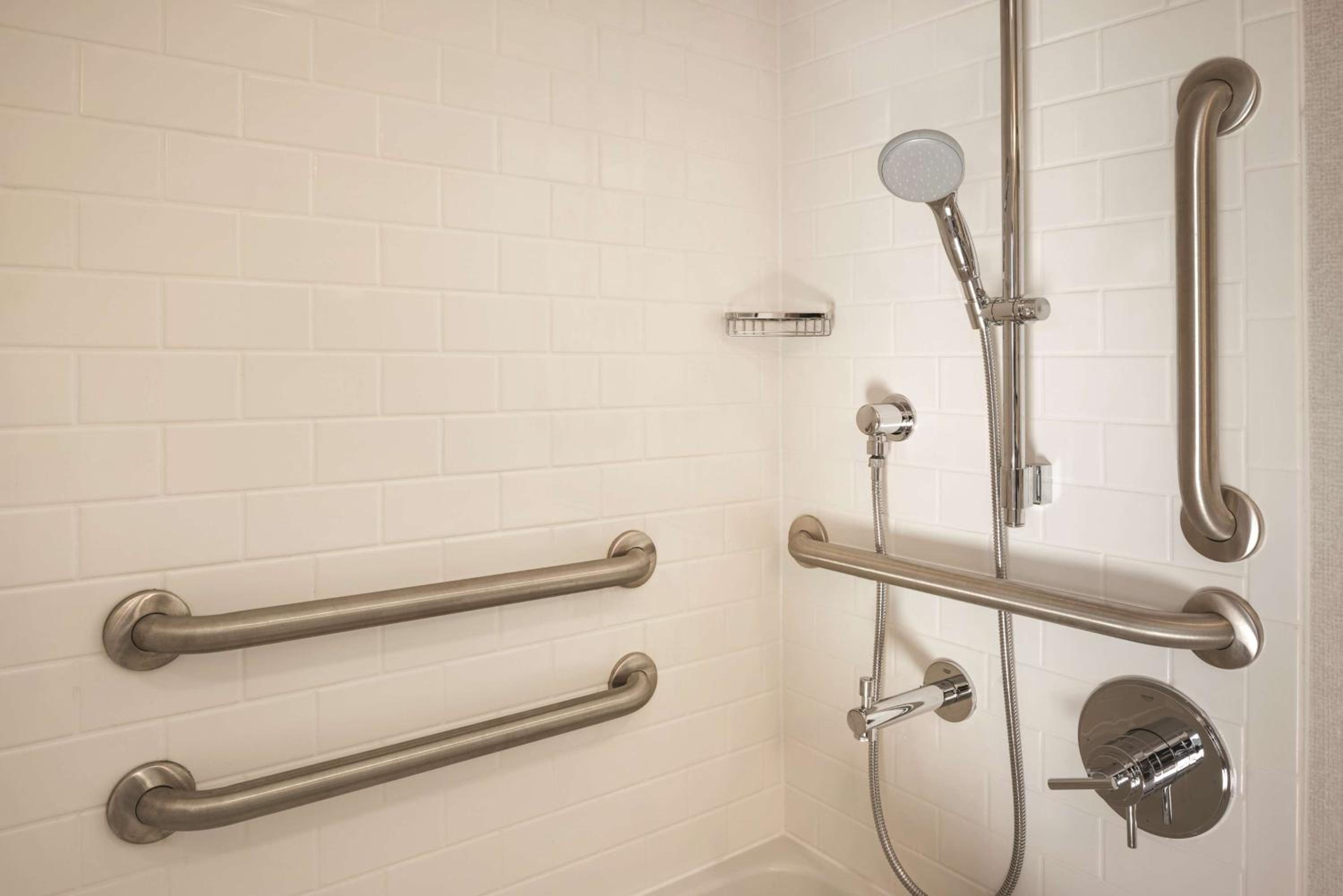 King Room - Mobility Access/Non-Smoking