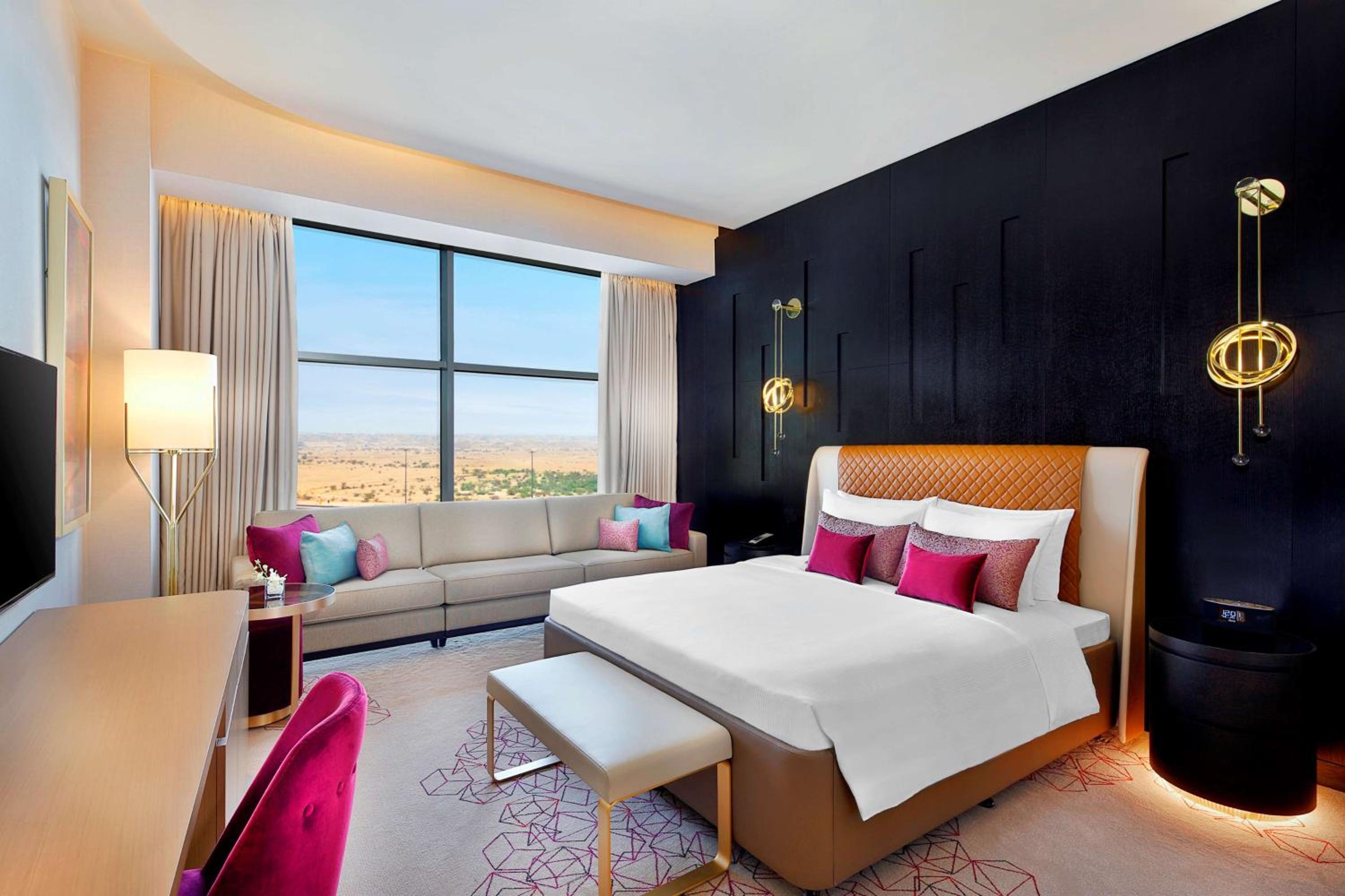 Deluxe King Room