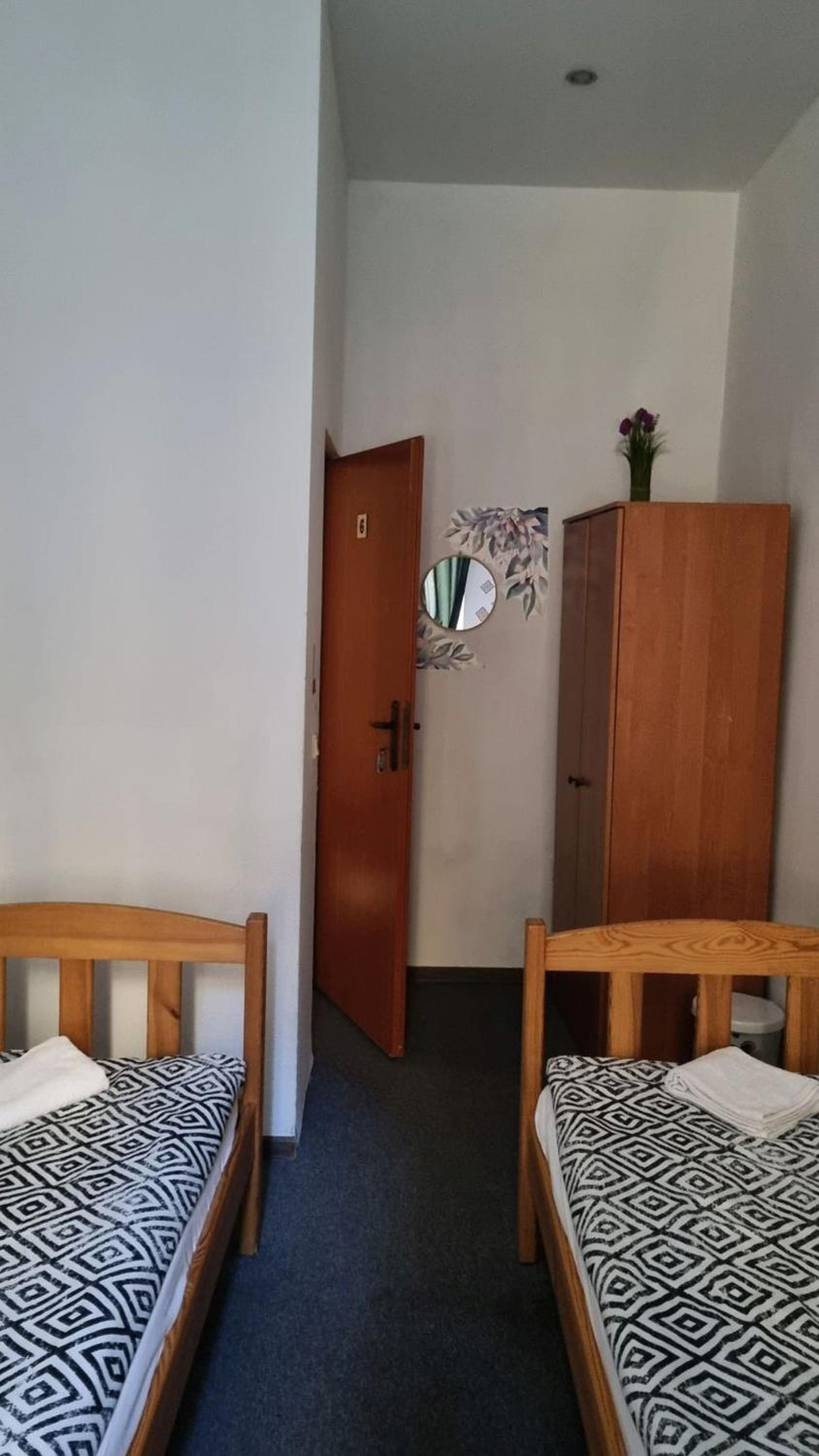Triple Room - Photo 1