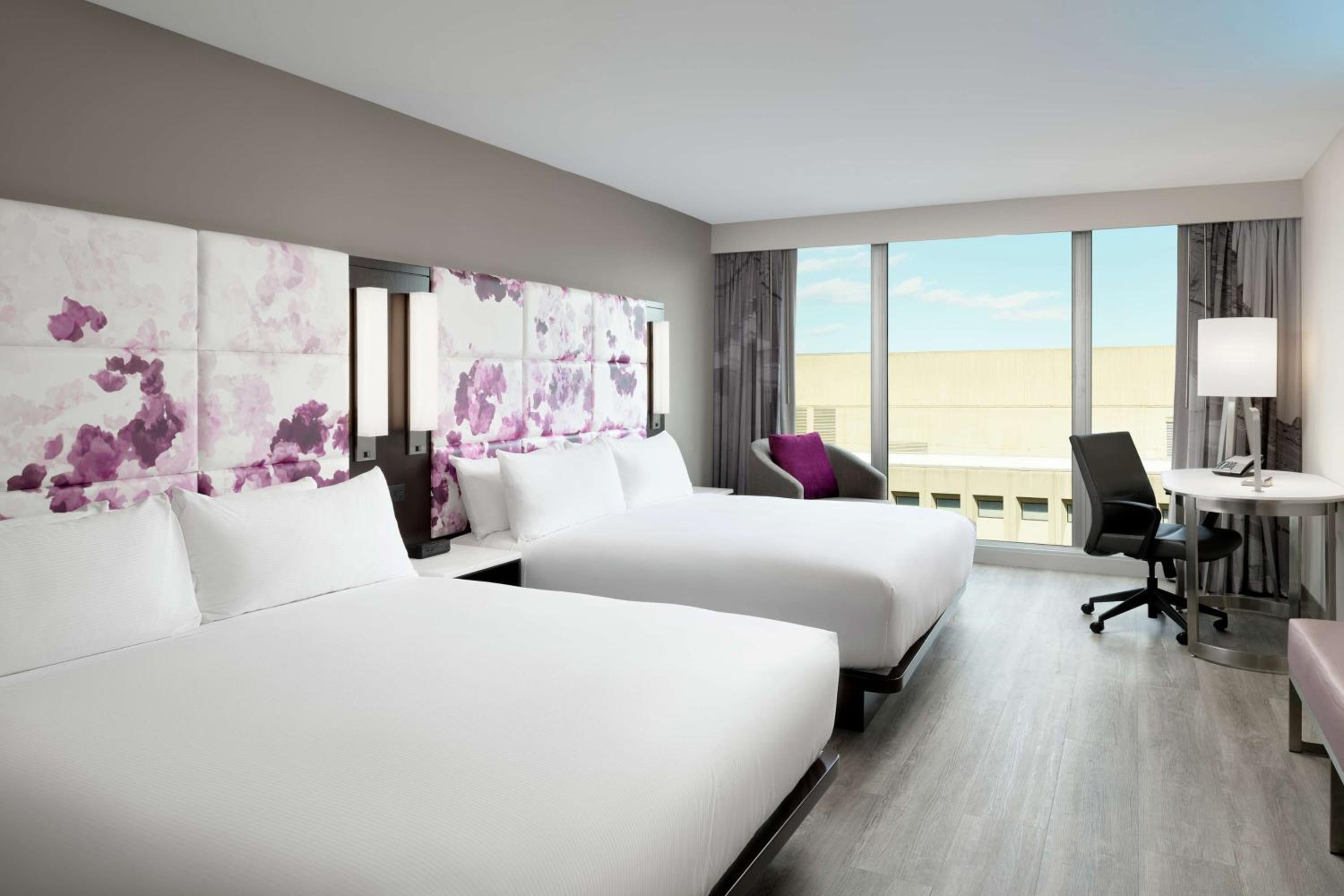 Deluxe King Room with Two King Beds - Hearing Accessible - Photo 1