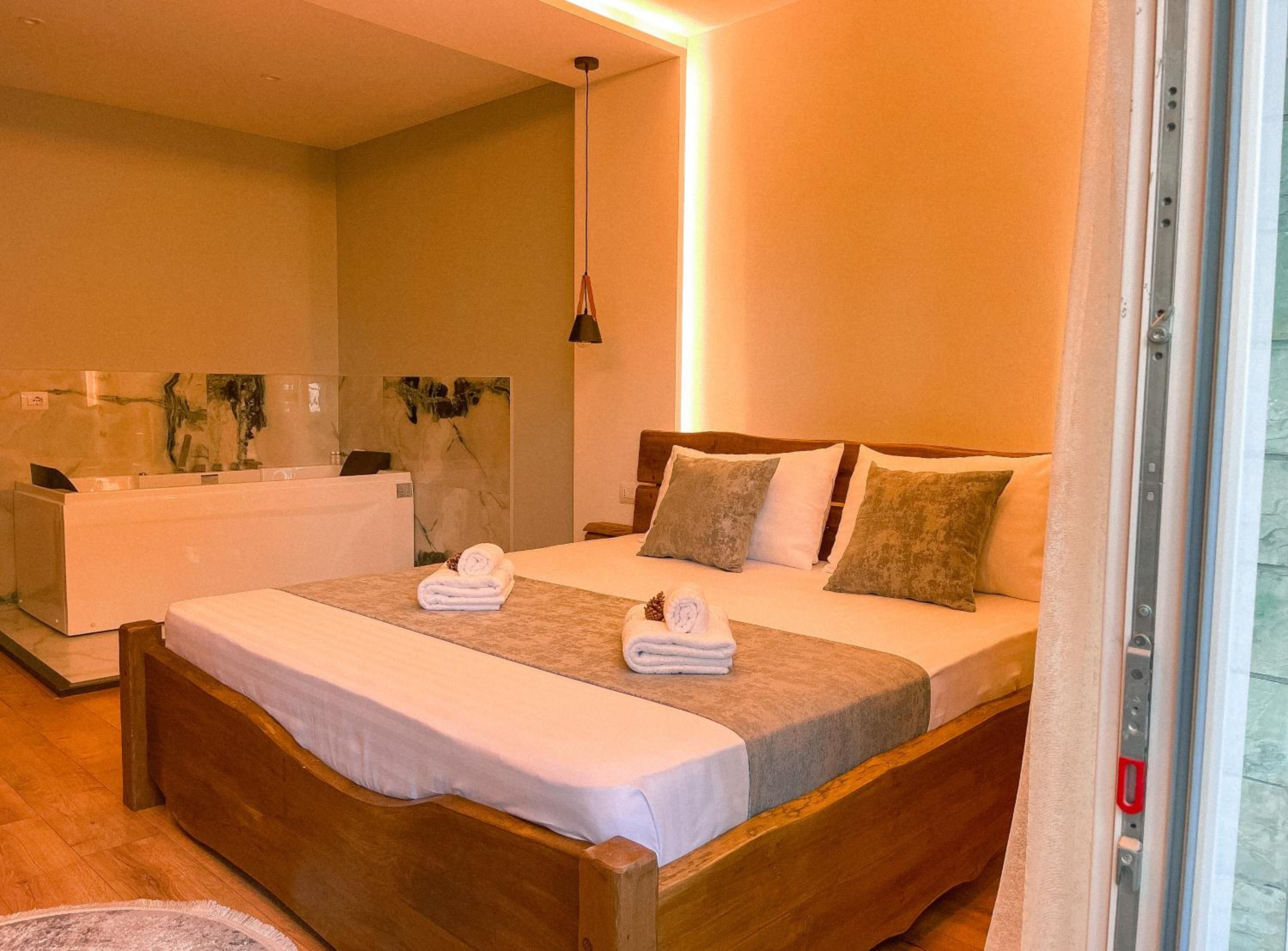 Double Room with Private Bathroom