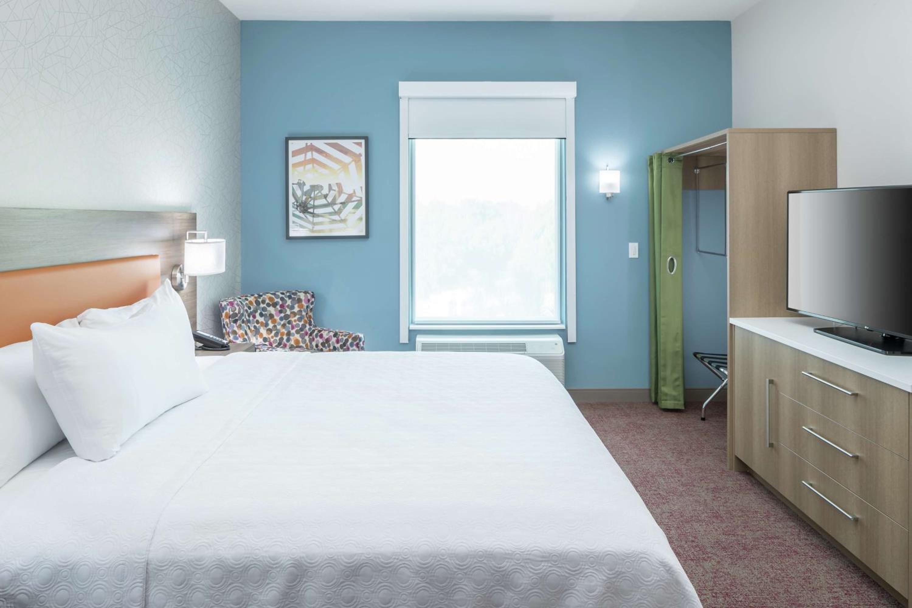 Available room