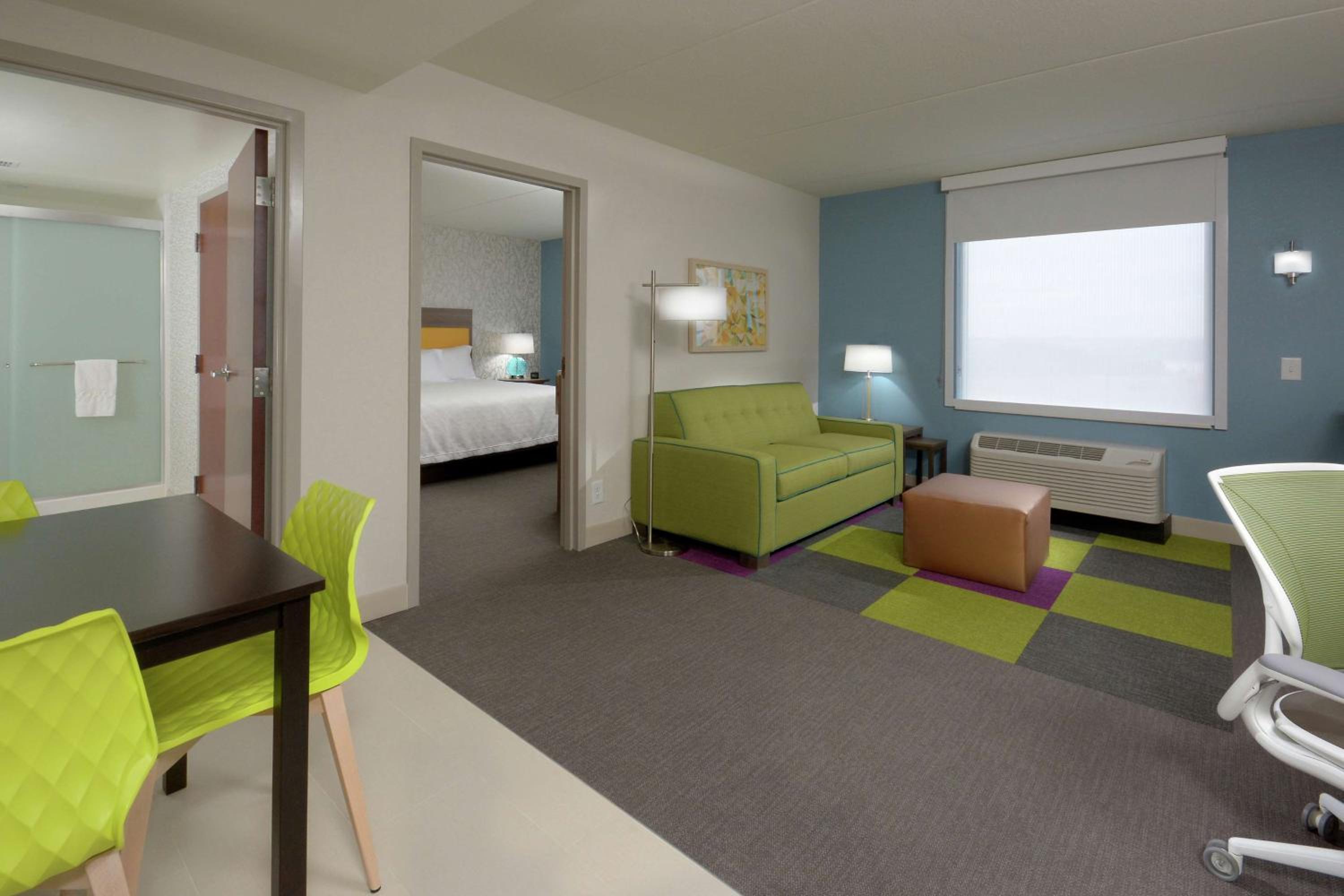 One-Bedroom King Suite - Non-Smoking - Photo 1