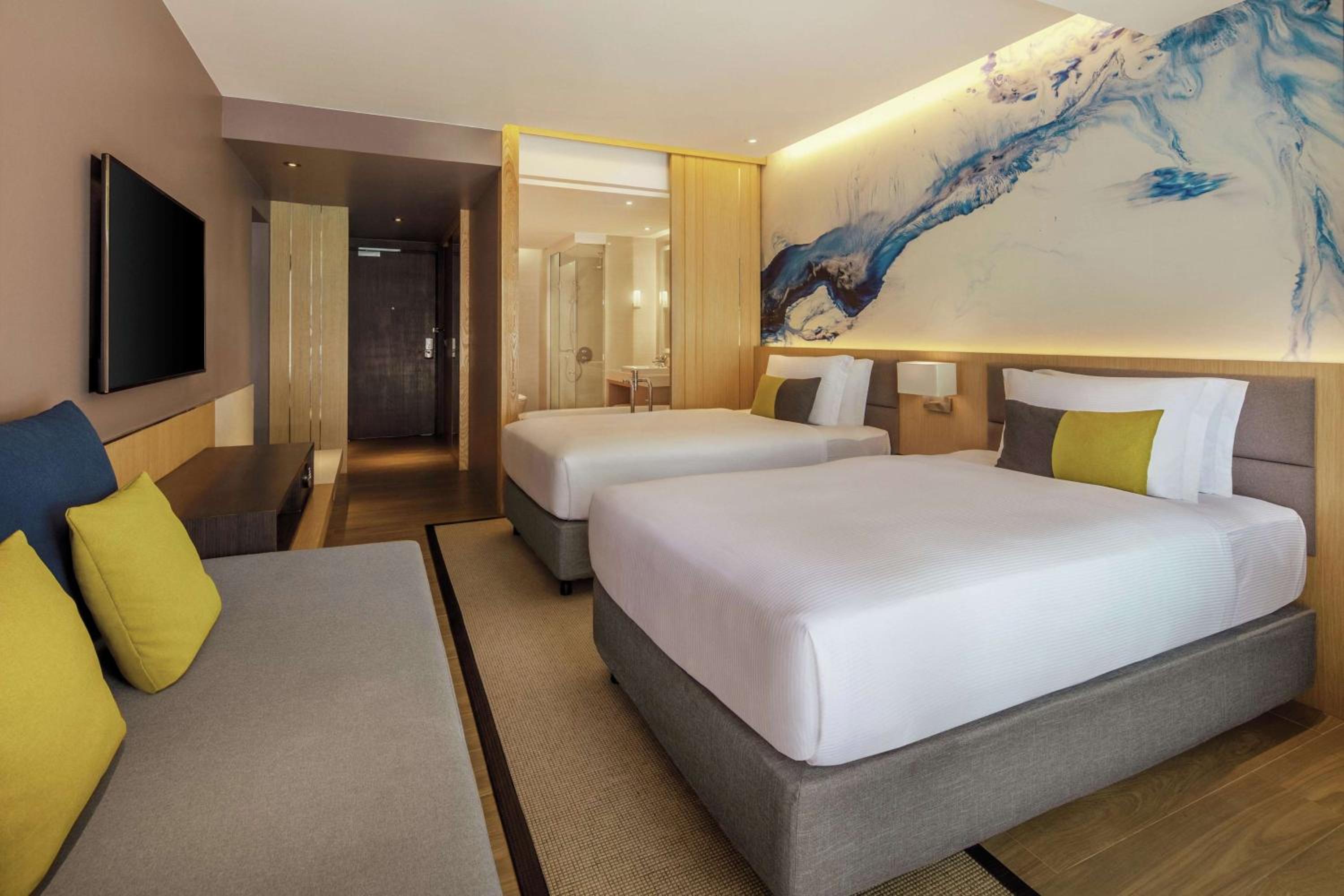 Premium Twin Room - Pool Side - Photo 2
