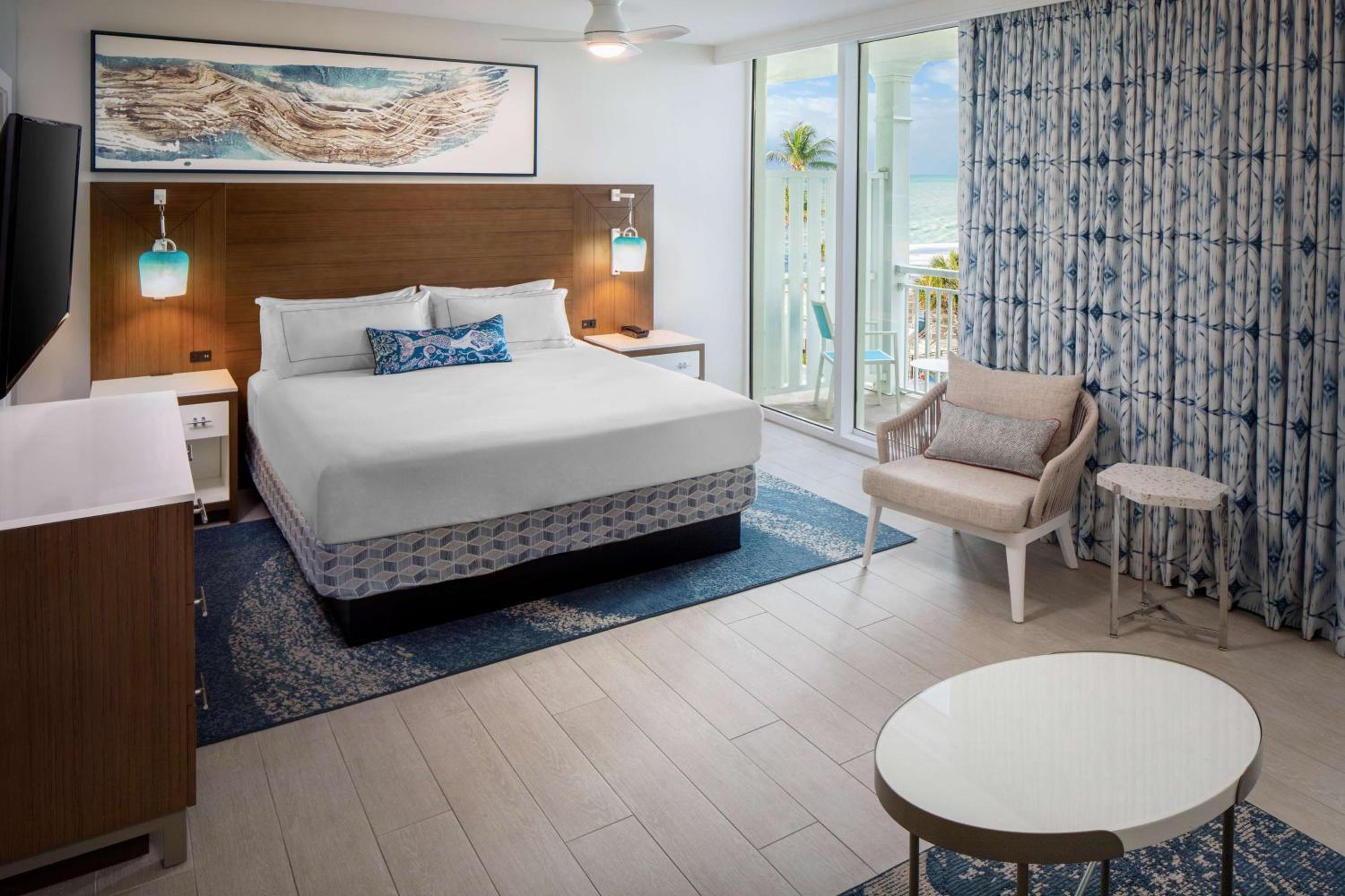 King Studio Suite with Key West View - Photo 4