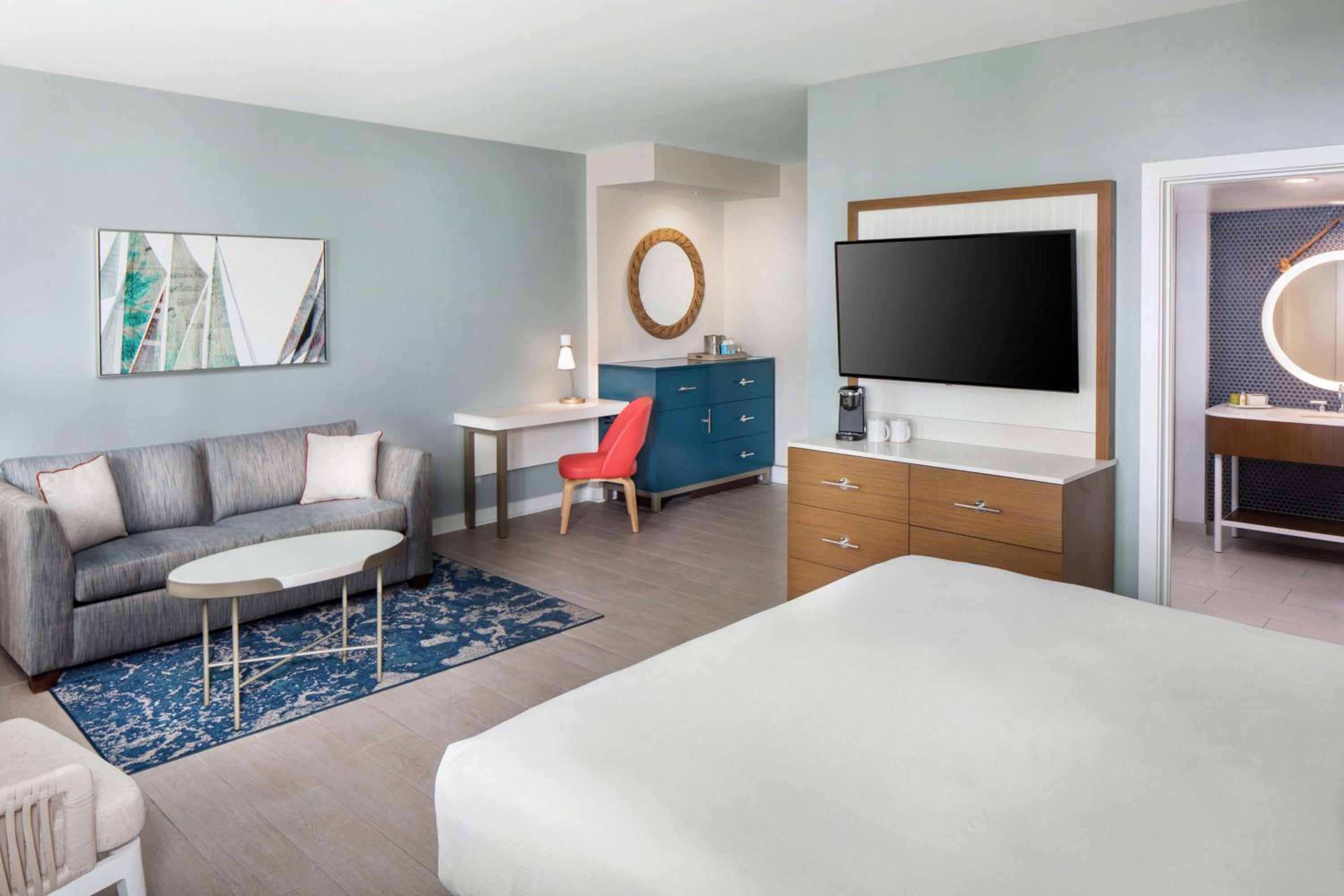 Premium King Studio with Ocean View - Photo 4