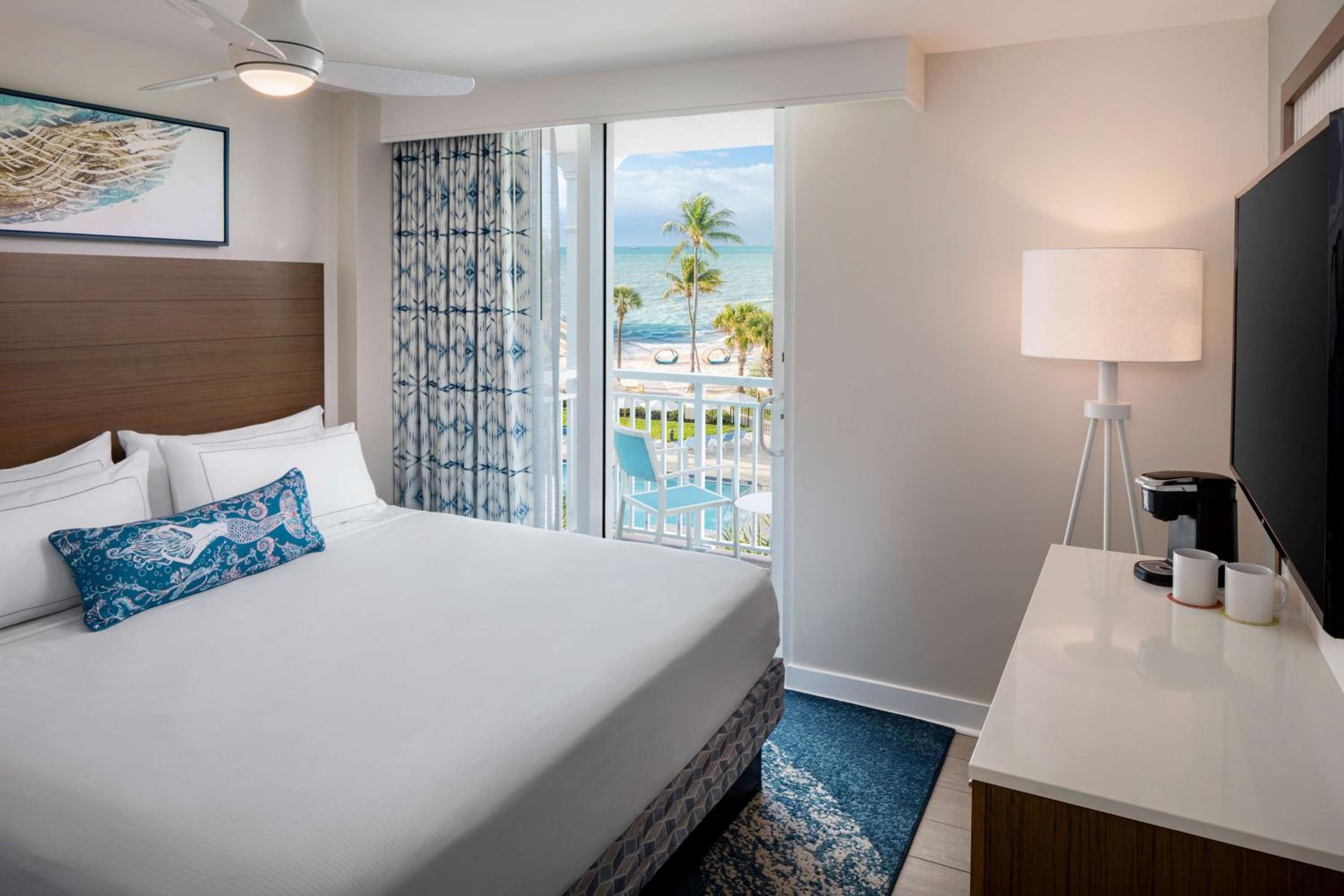 King Suite with Ocean View - Photo 1