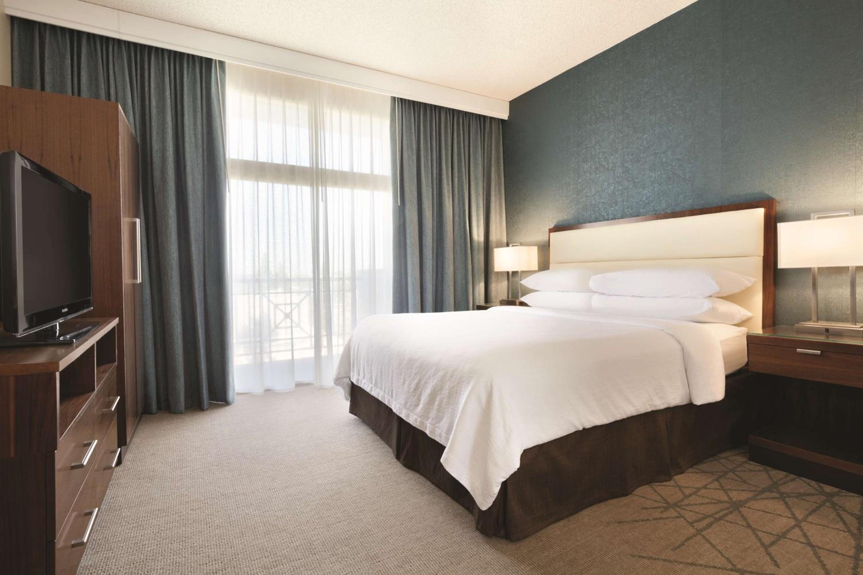 Two-Room King Suite with Sofa Bed - Photo 1