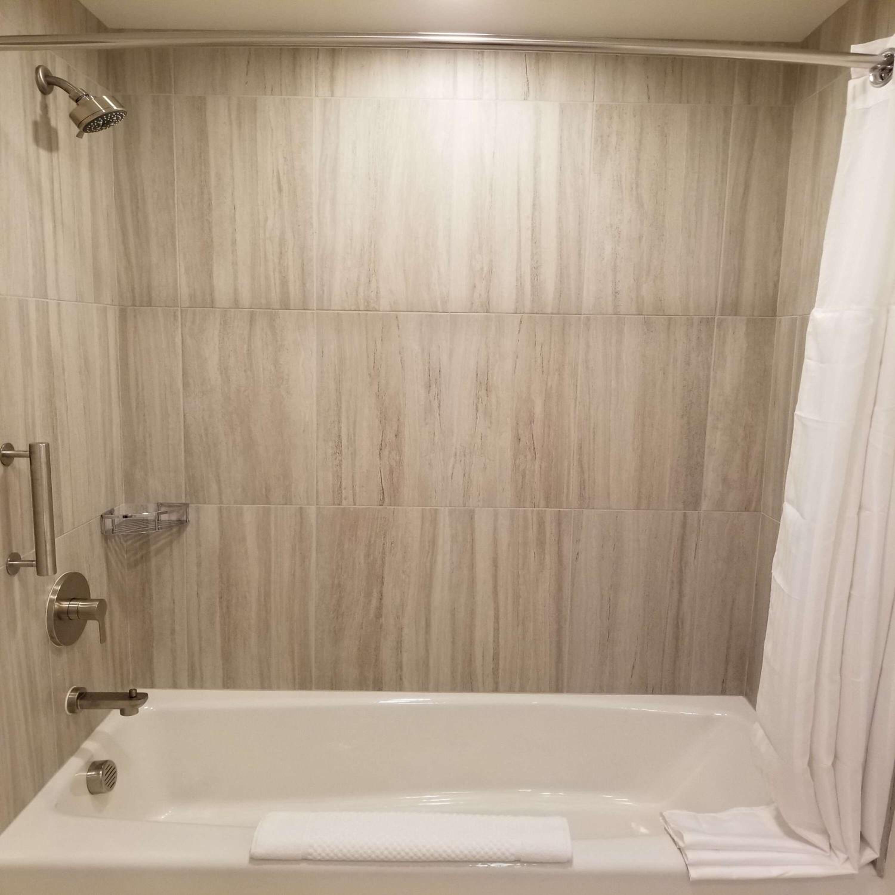 Two-Room Suite - Photo 6