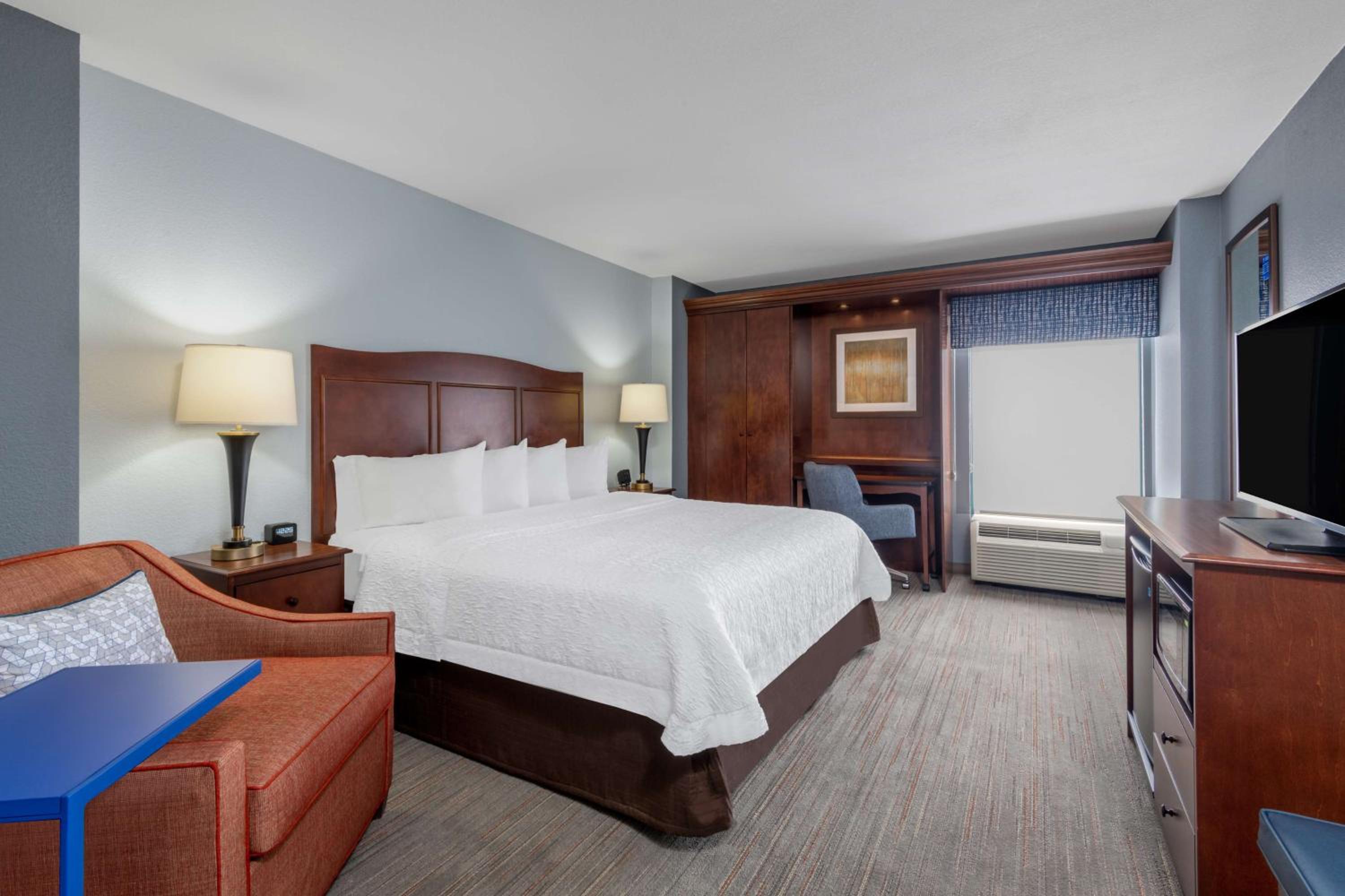 King Room - Hearing Access/Non-Smoking - Photo 5