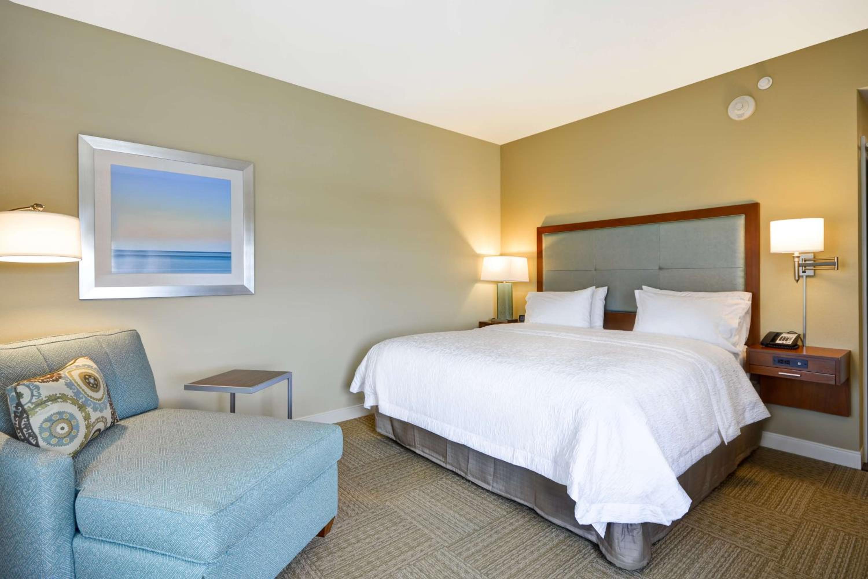 Executive King Room - Non-Smoking - Photo 1