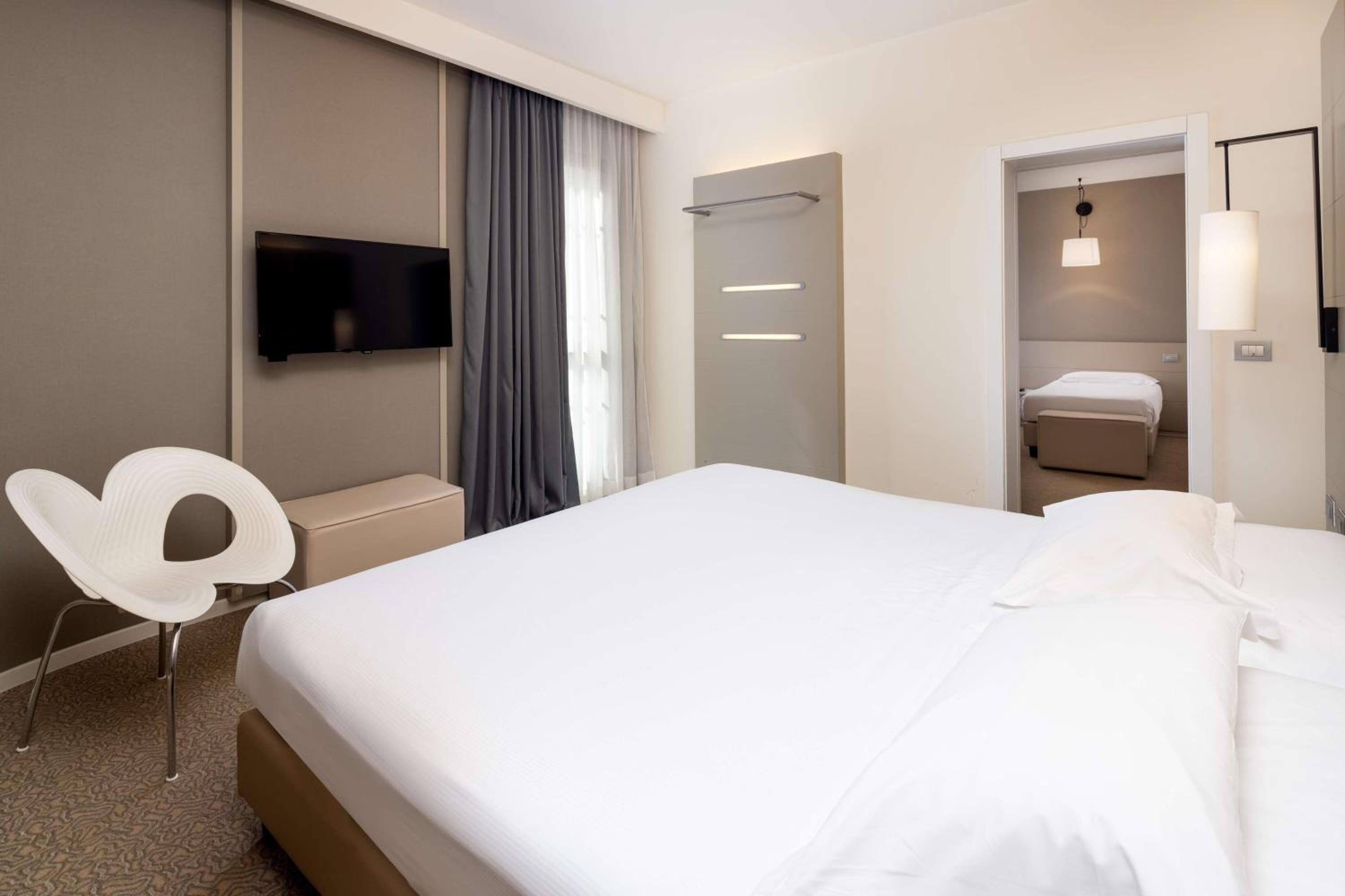 Standard Quadruple Room - Photo 4