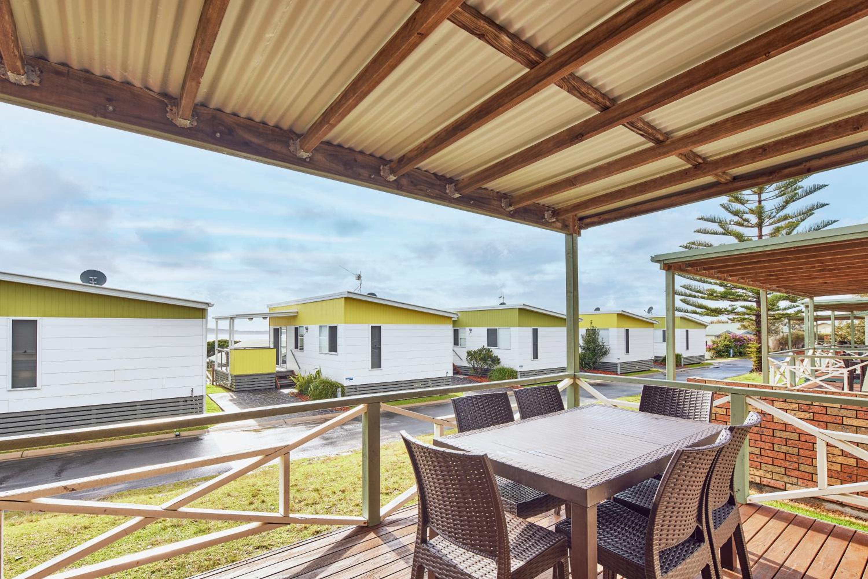 Waterview Spa Villa - Photo 7