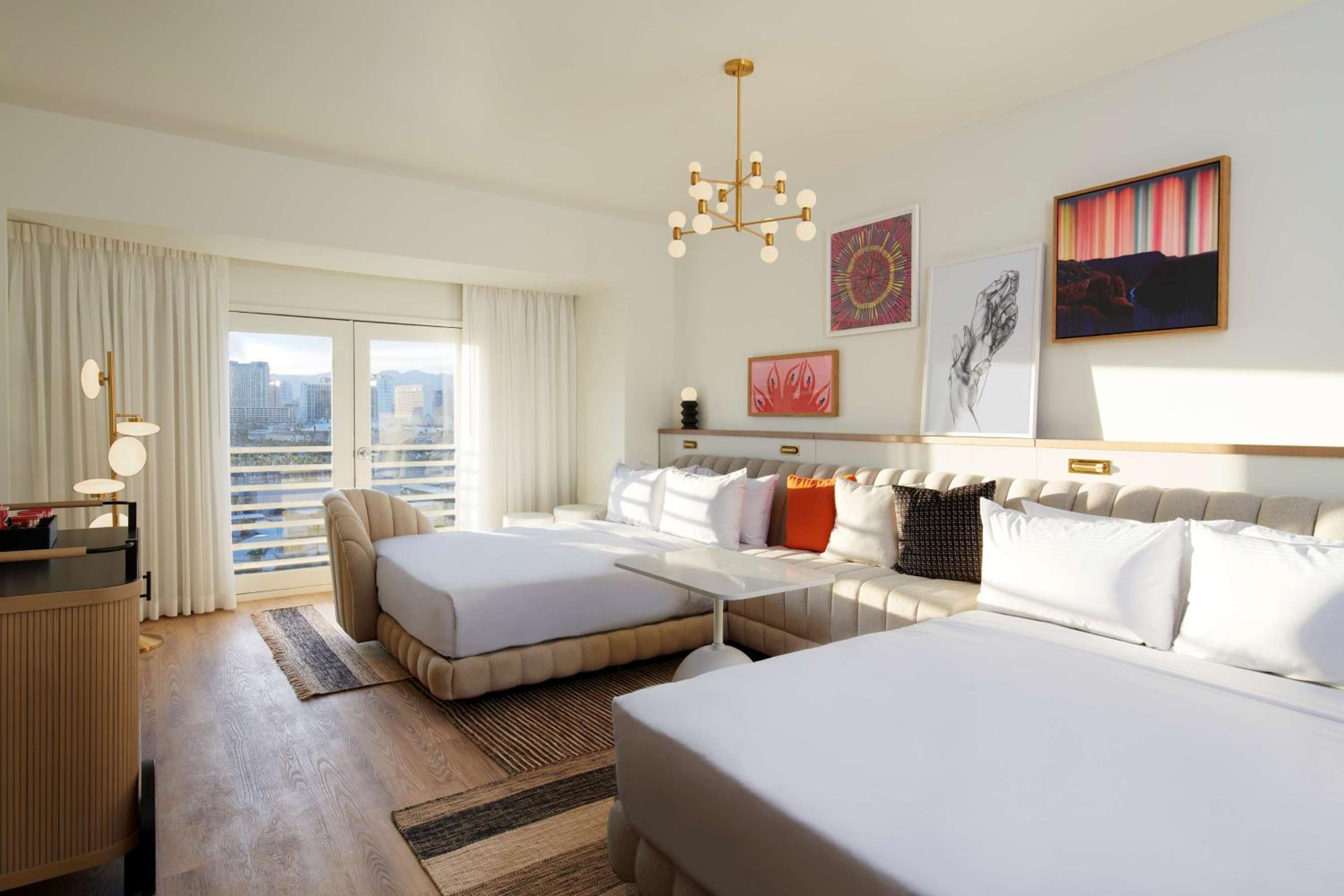 Chamber Queen Room with Two Queen Beds (Non Smoking) - Photo 1