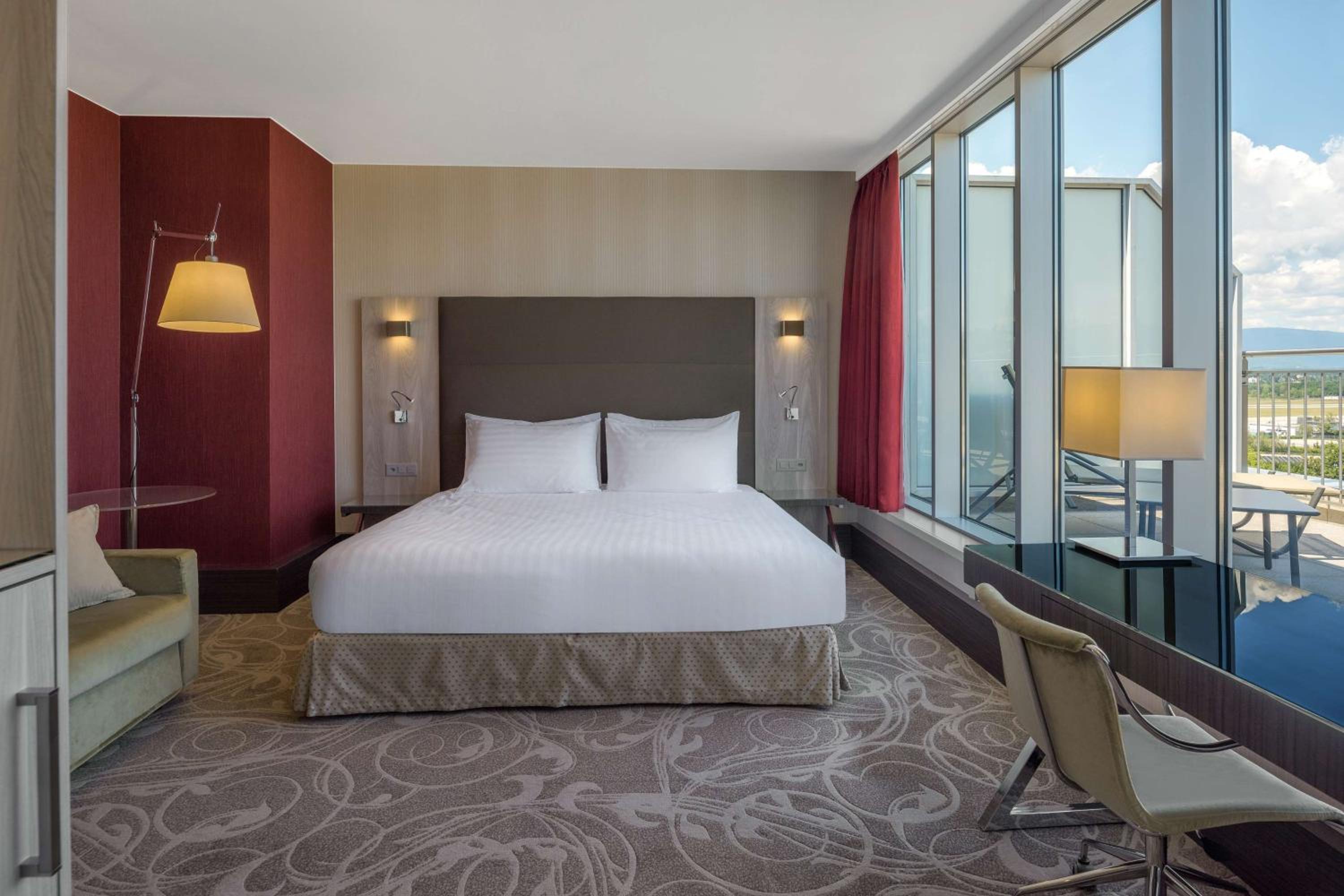 King Junior Suite with Terrace - Photo 1