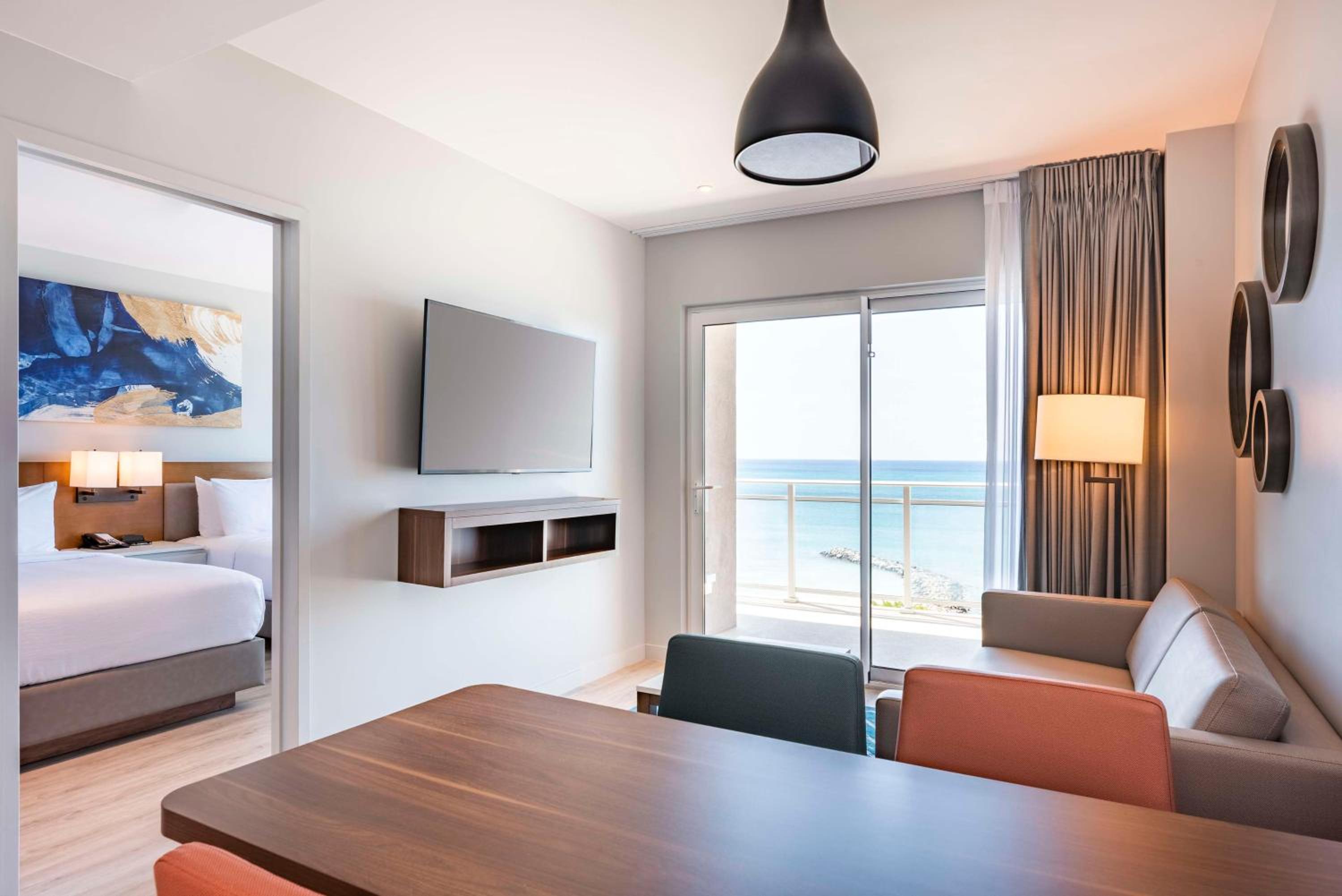 One Bedroom Suite with One King Bed and Oceanview  - Photo 1