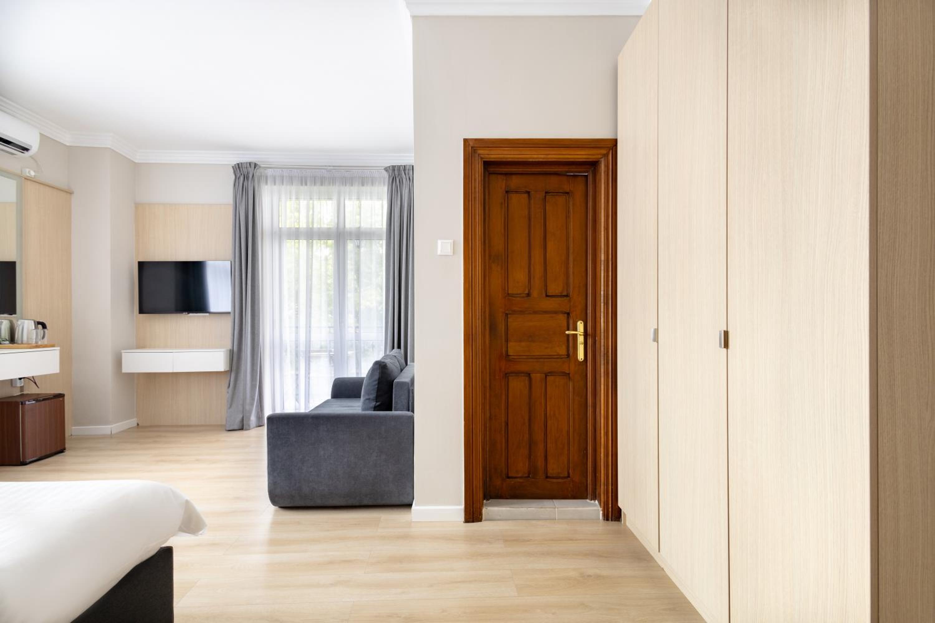 Triple Room with Balcony photo 2