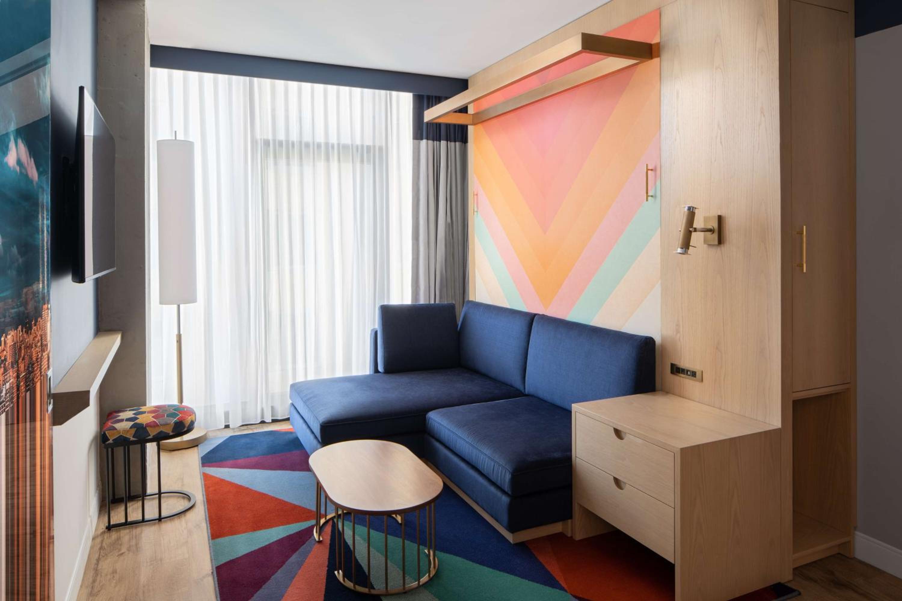 Flex Room with Wall Bed - Photo 3