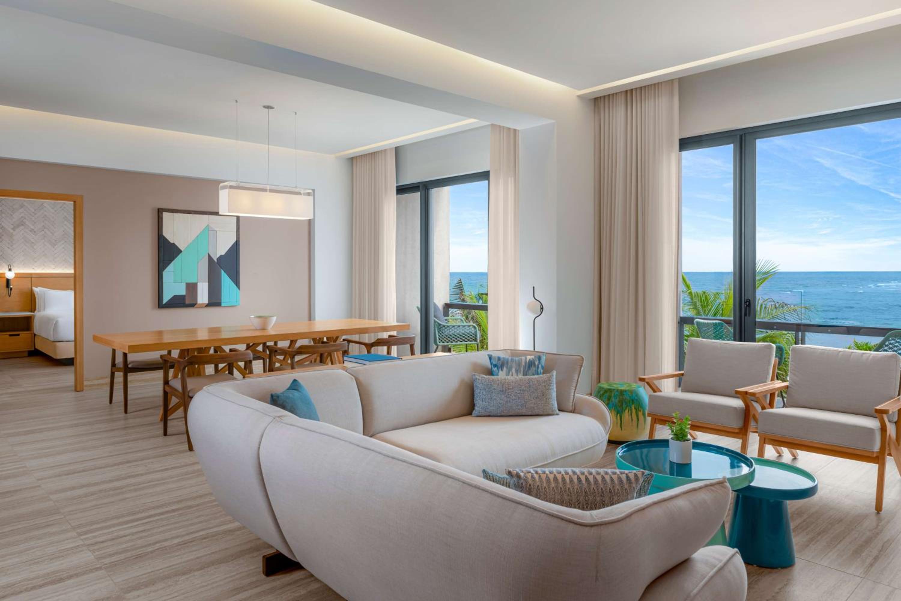 Governors Suite - Photo 2